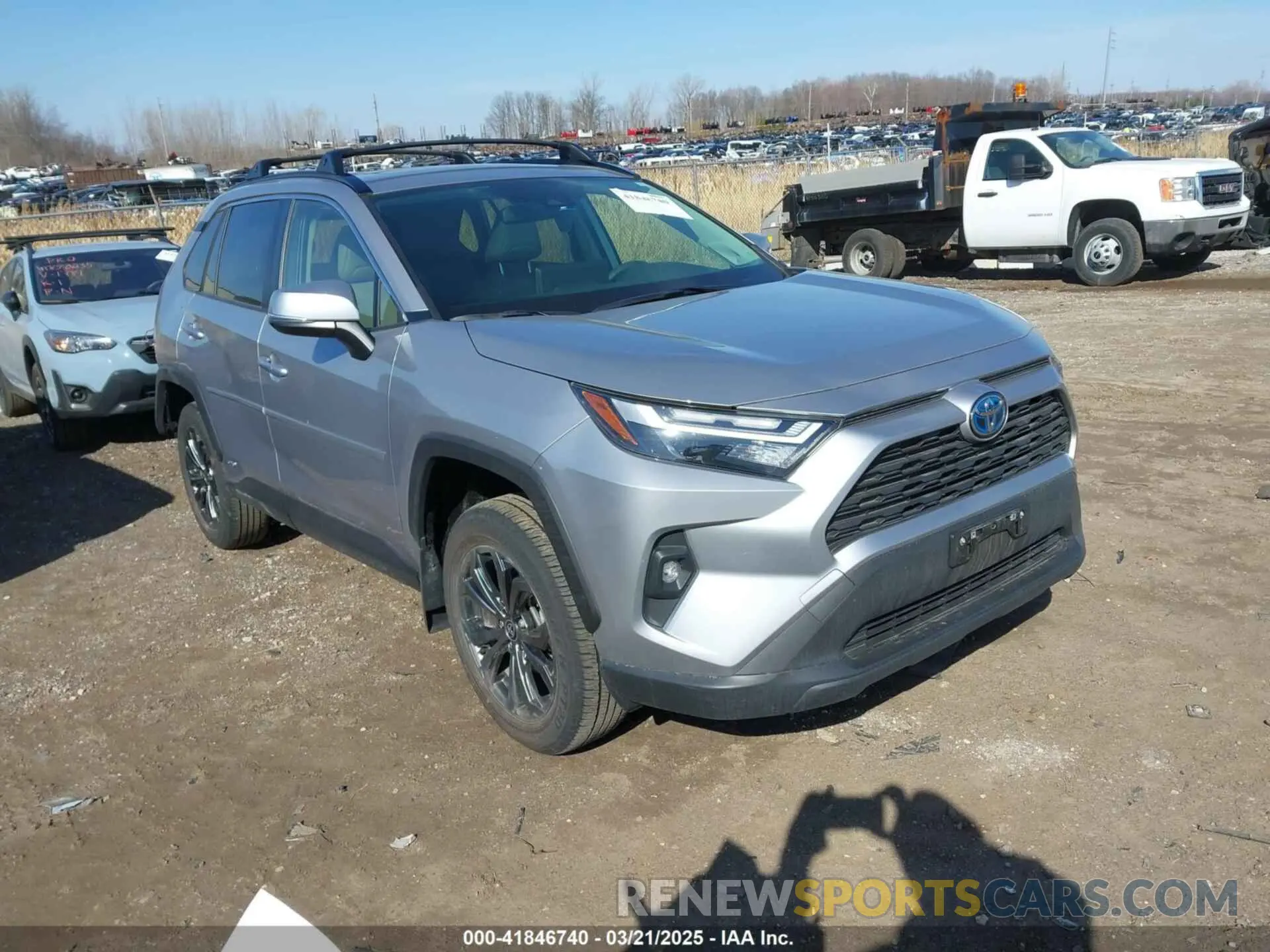 1 fotografías del automóvil dañado JTMB6RFV8RD134274 TOYOTA RAV4 HYBRID 2024