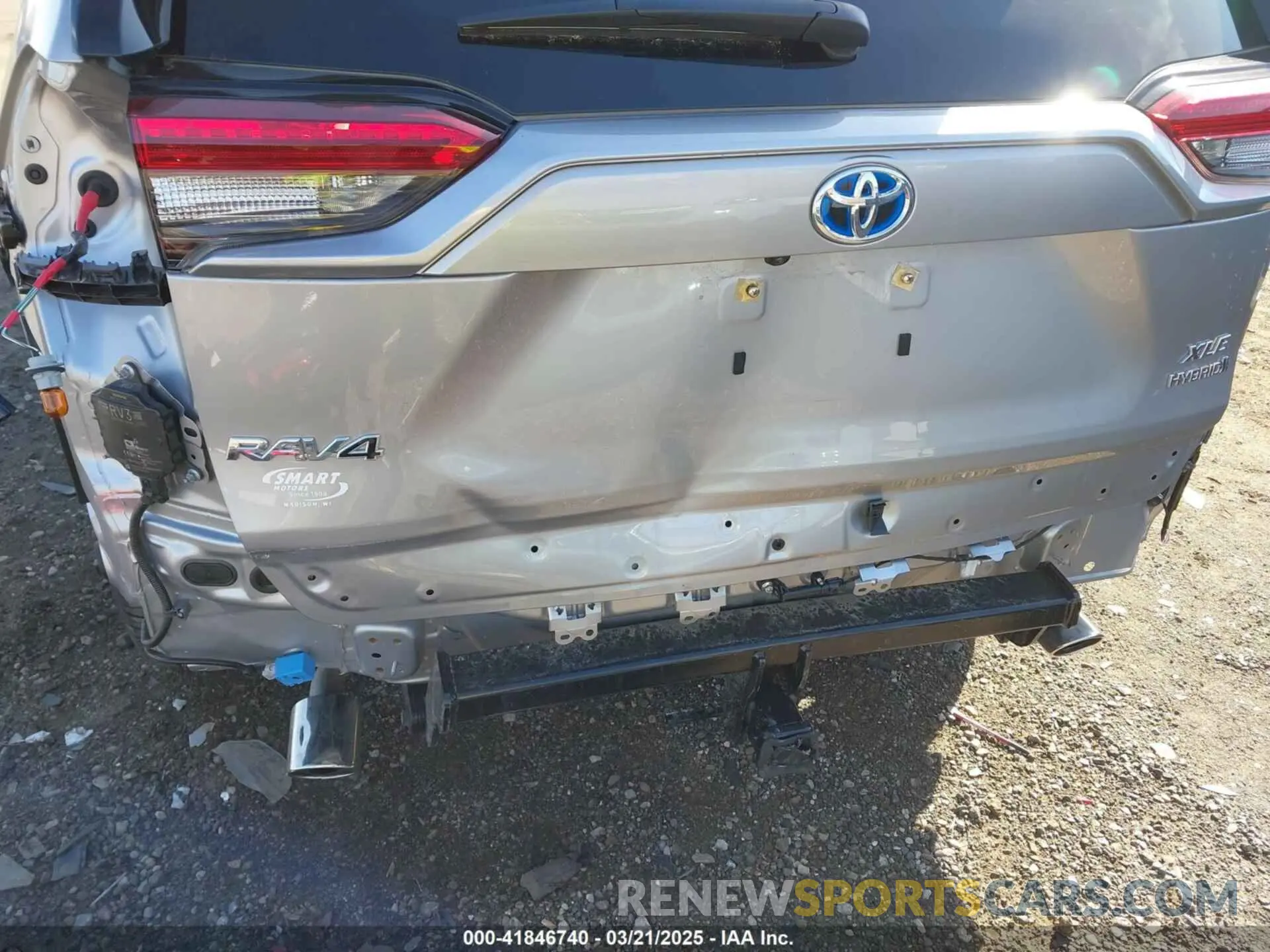6 fotografías del automóvil dañado JTMB6RFV8RD134274 TOYOTA RAV4 HYBRID 2024