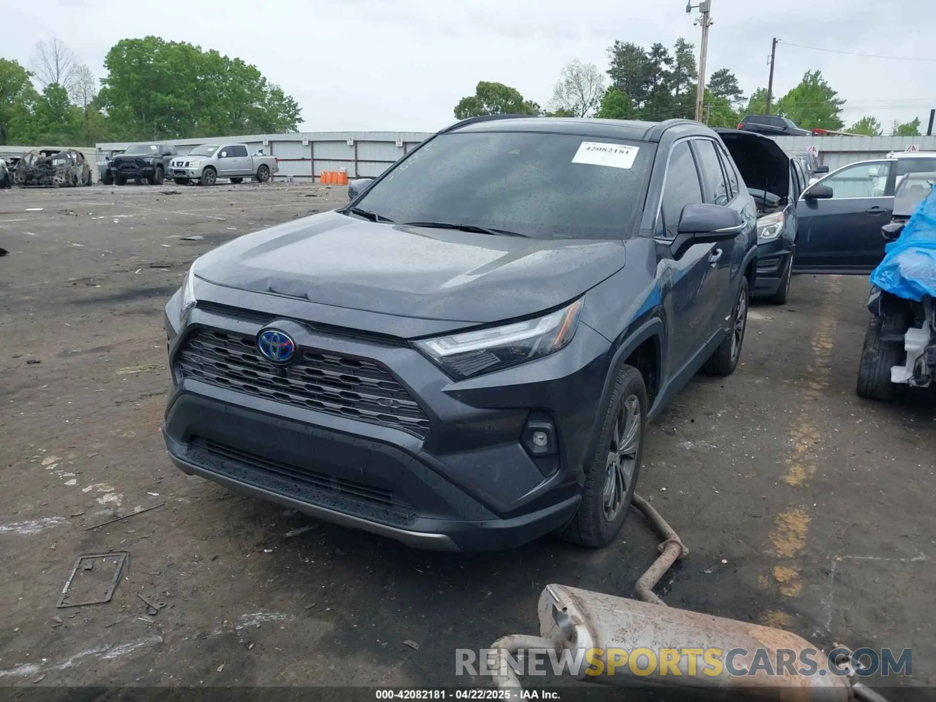 2 fotografías del automóvil dañado JTMD6RFV2RJ054091 TOYOTA RAV4 HYBRID 2024