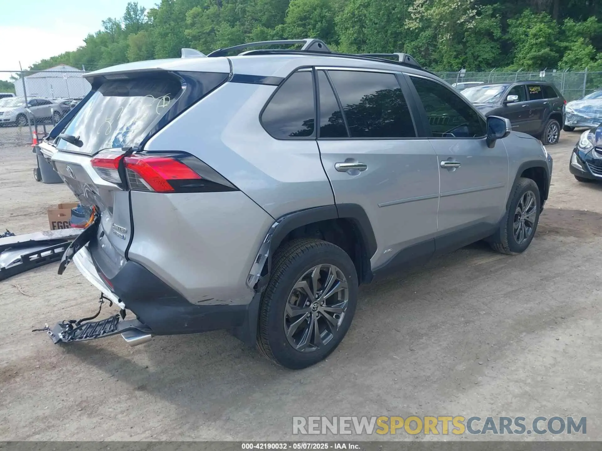 4 fotografías del automóvil dañado JTMD6RFV6RD128627 TOYOTA RAV4 HYBRID 2024