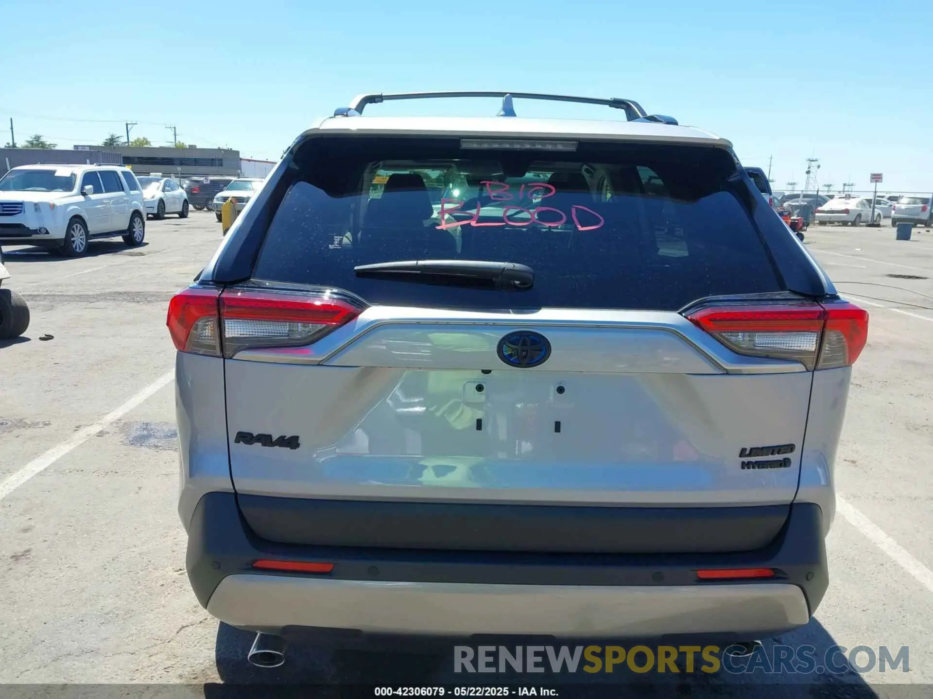 16 fotografías del automóvil dañado JTMD6RFV6RD136503 TOYOTA RAV4 HYBRID 2024