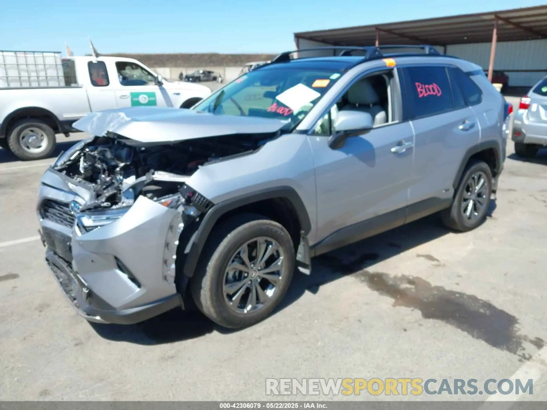 2 fotografías del automóvil dañado JTMD6RFV6RD136503 TOYOTA RAV4 HYBRID 2024