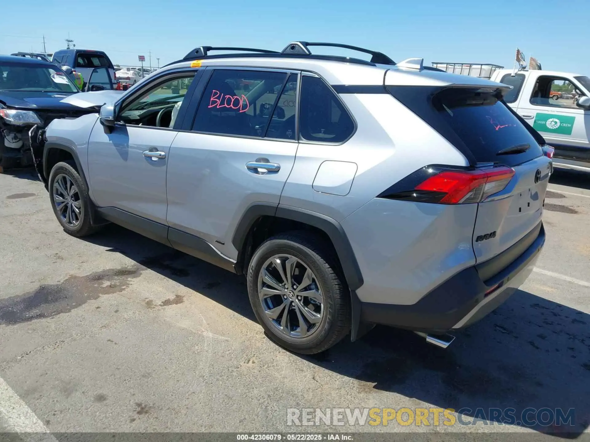 3 fotografías del automóvil dañado JTMD6RFV6RD136503 TOYOTA RAV4 HYBRID 2024
