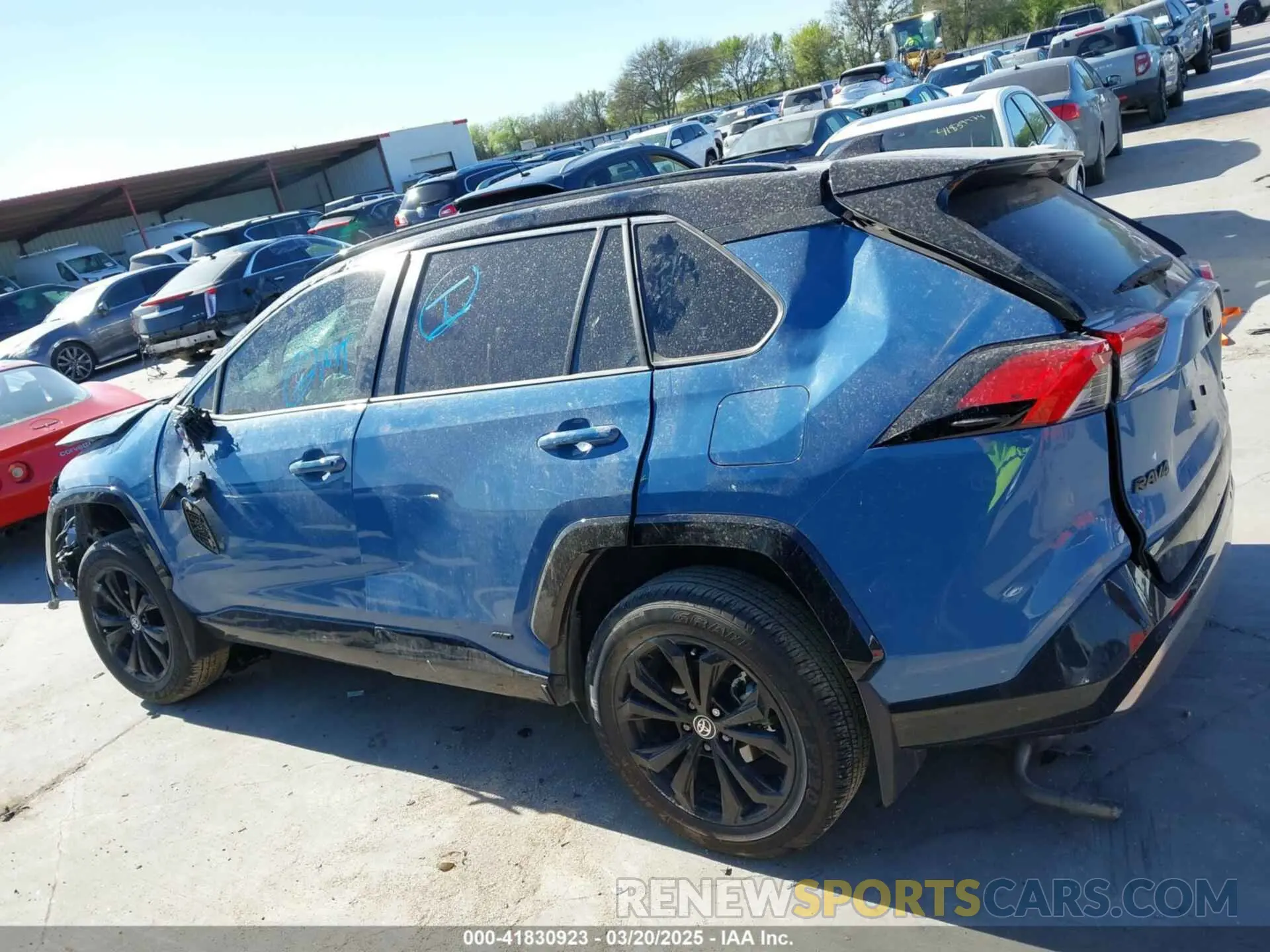 14 fotografías del automóvil dañado JTME6RFV7RD569140 TOYOTA RAV4 HYBRID 2024