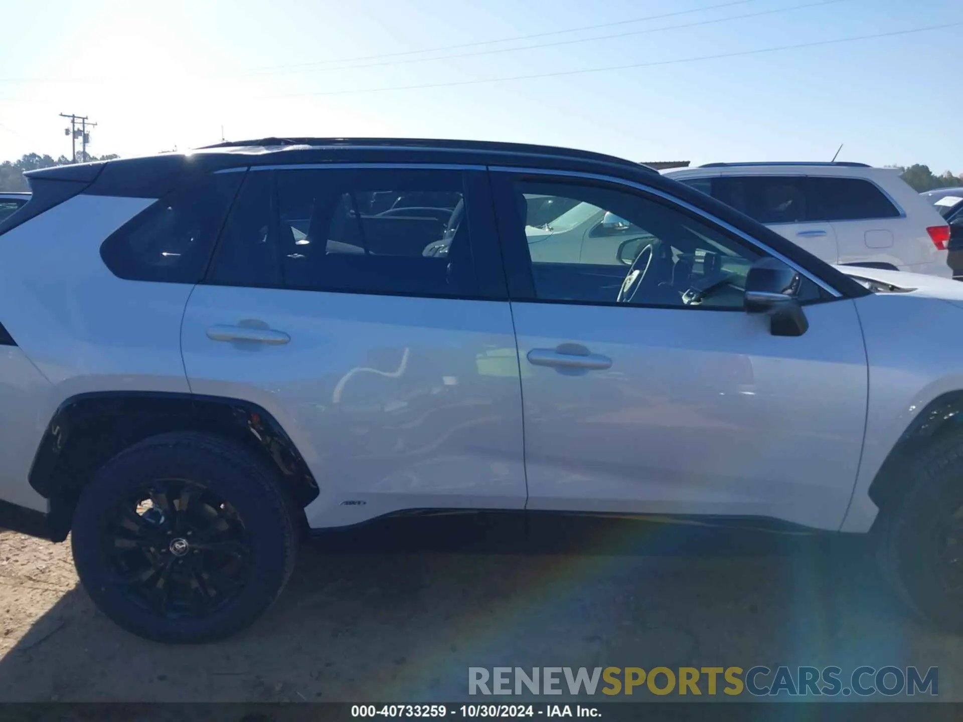 13 fotografías del automóvil dañado JTME6RFVXRD559766 TOYOTA RAV4 HYBRID 2024