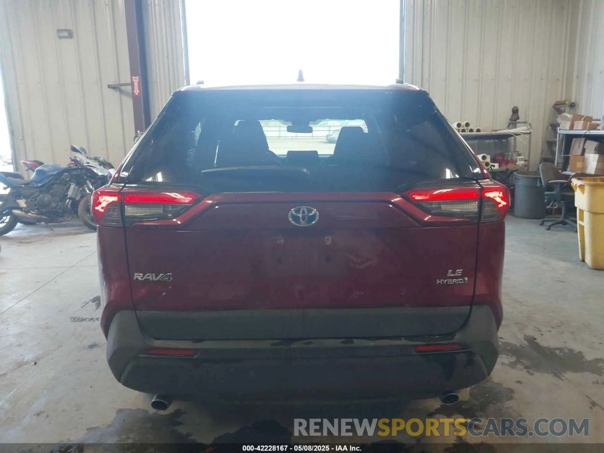 17 fotografías del automóvil dañado JTMLWRFV6RD211874 TOYOTA RAV4 HYBRID 2024