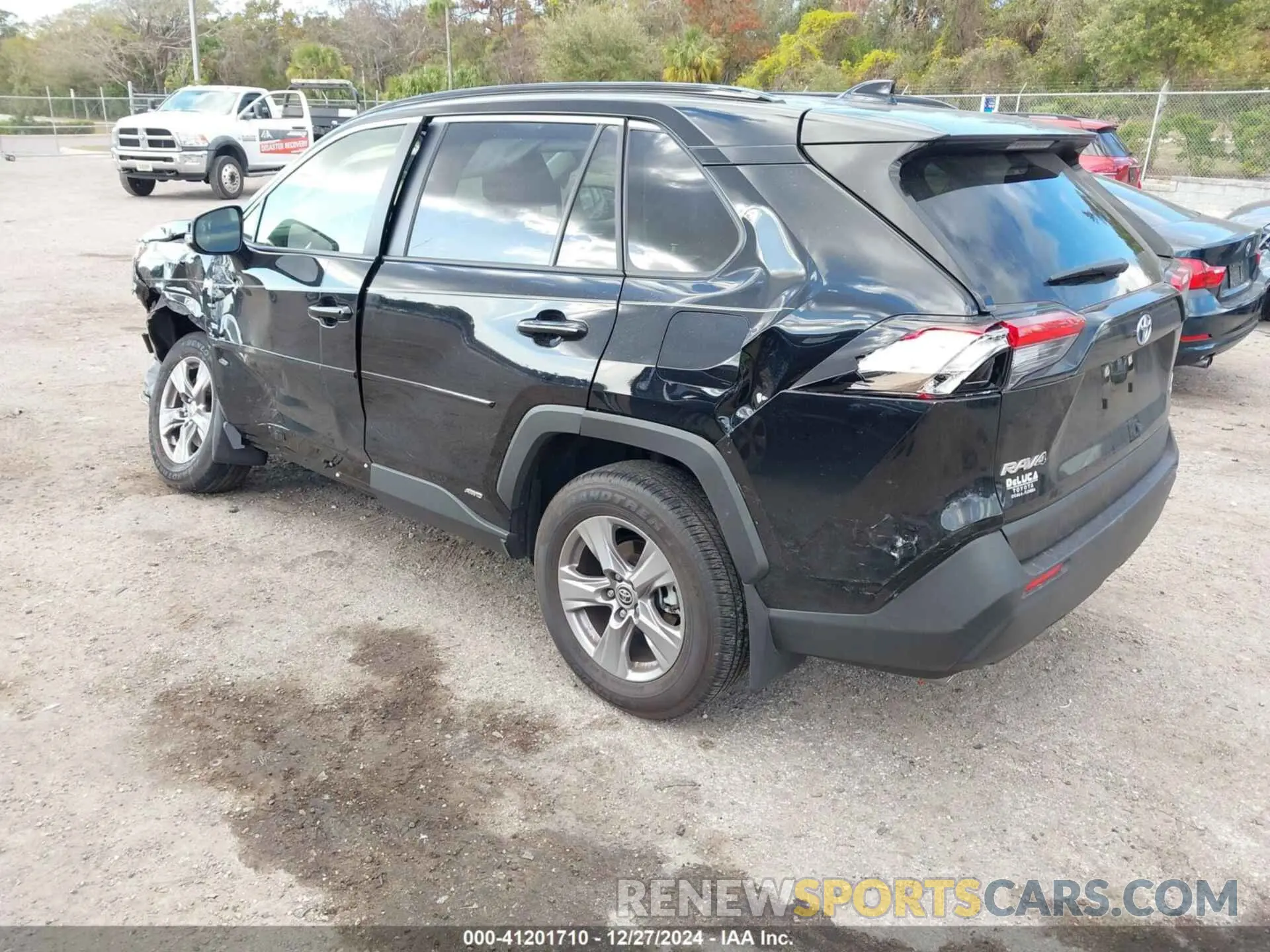 3 fotografías del automóvil dañado JTMMWRFV0RD255101 TOYOTA RAV4 HYBRID 2024