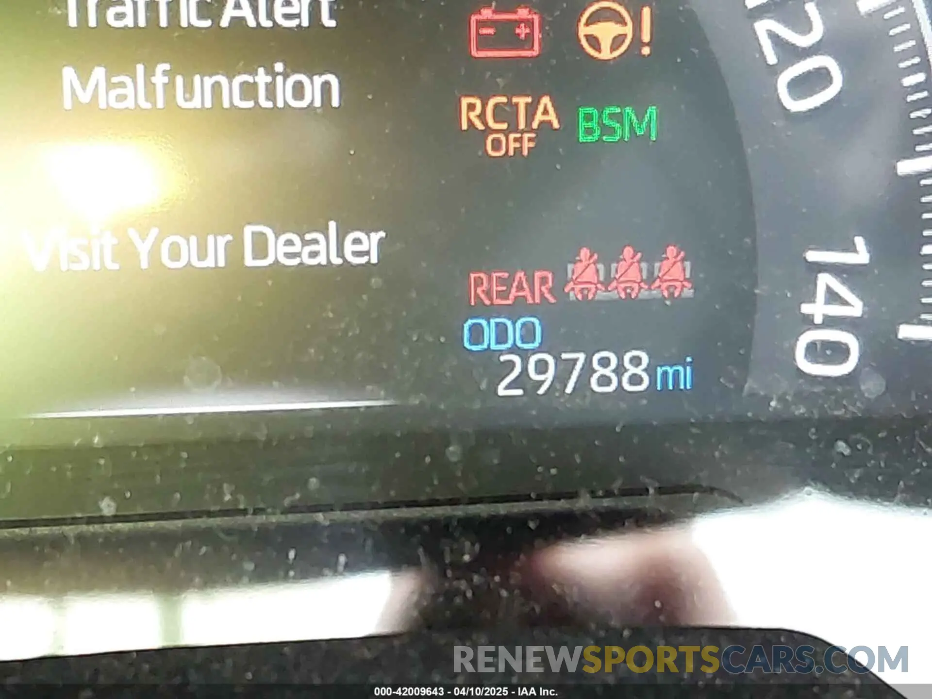 15 fotografías del automóvil dañado JTMMWRFV1RD208899 TOYOTA RAV4 HYBRID 2024