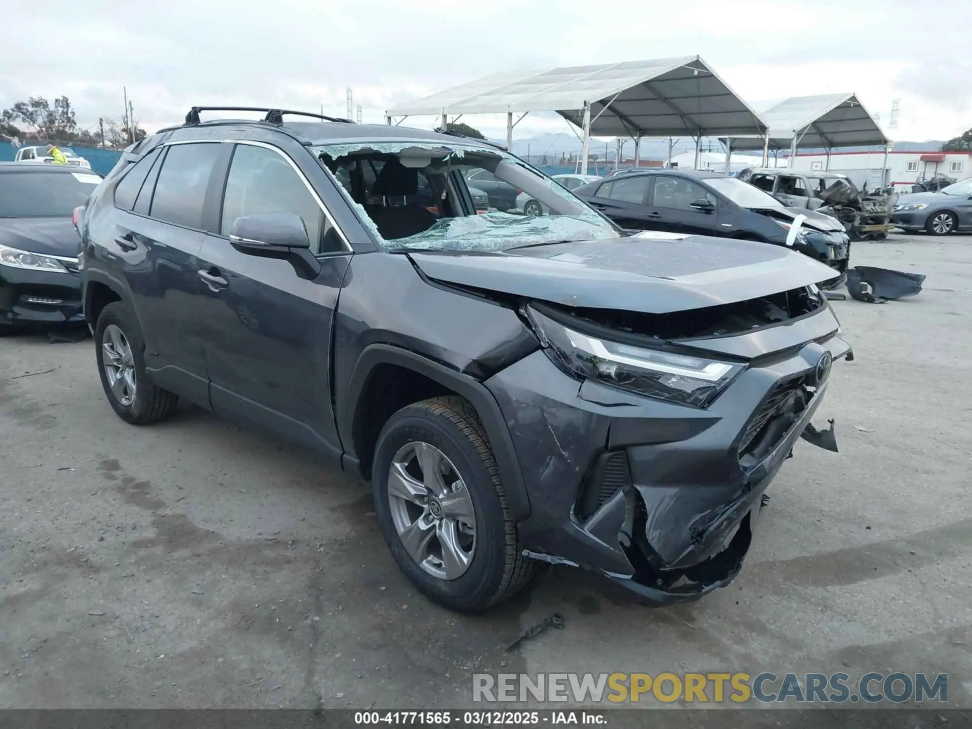 1 fotografías del automóvil dañado 2T3MWRFV9SW256756 TOYOTA RAV4 HYBRID 2025