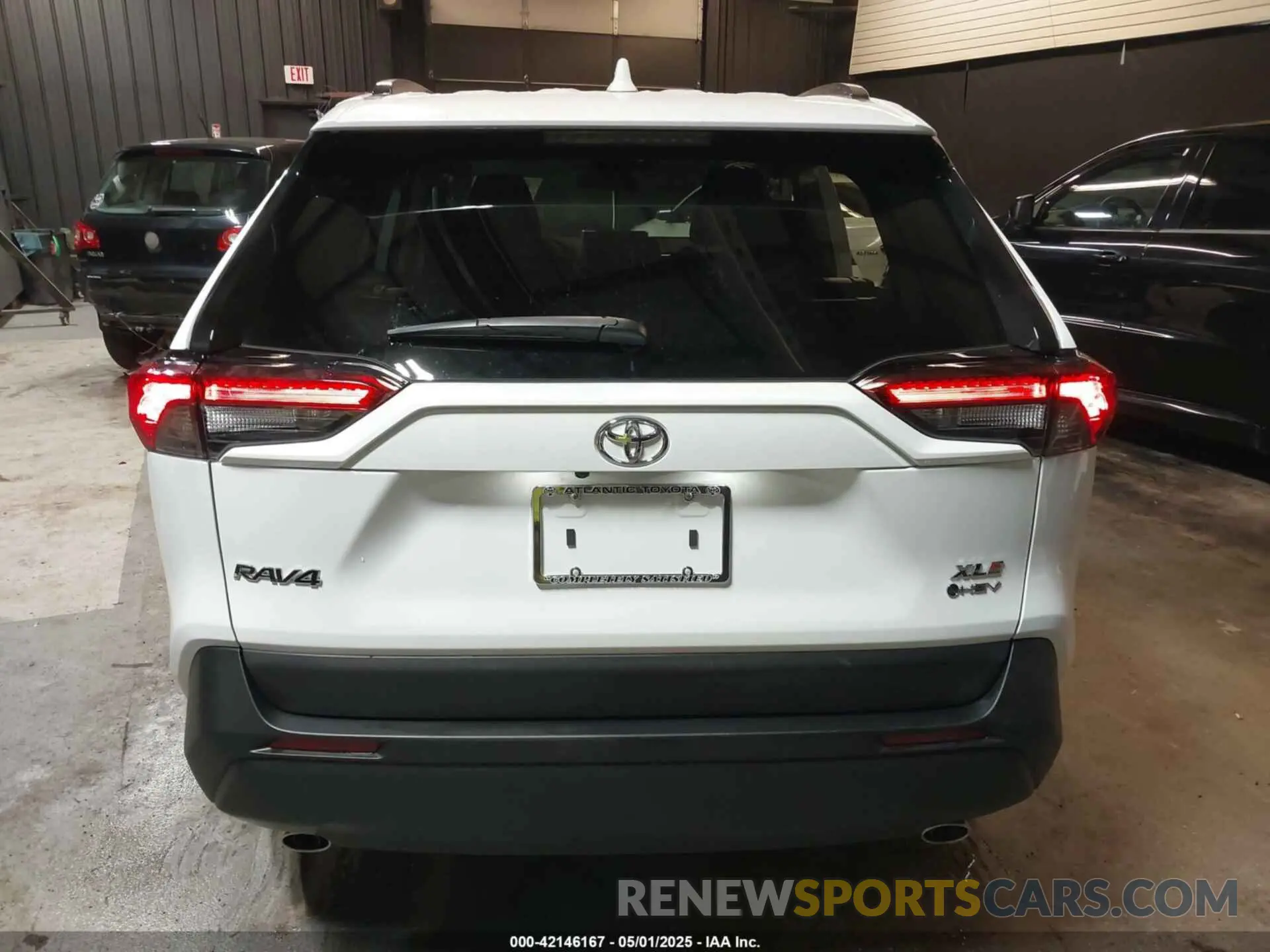 17 fotografías del automóvil dañado 2T3RWRFV0SW275623 TOYOTA RAV4 HYBRID 2025