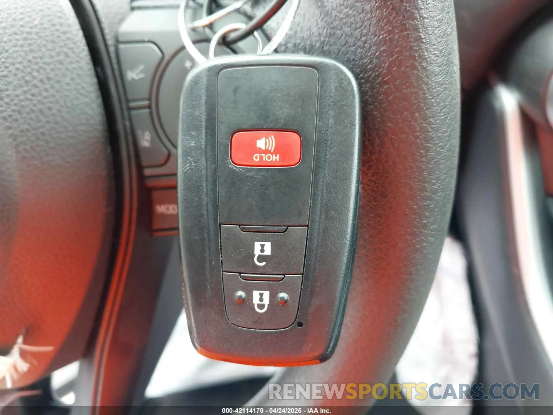 11 fotografías del automóvil dañado 2T3RWRFV7SW258365 TOYOTA RAV4 HYBRID 2025