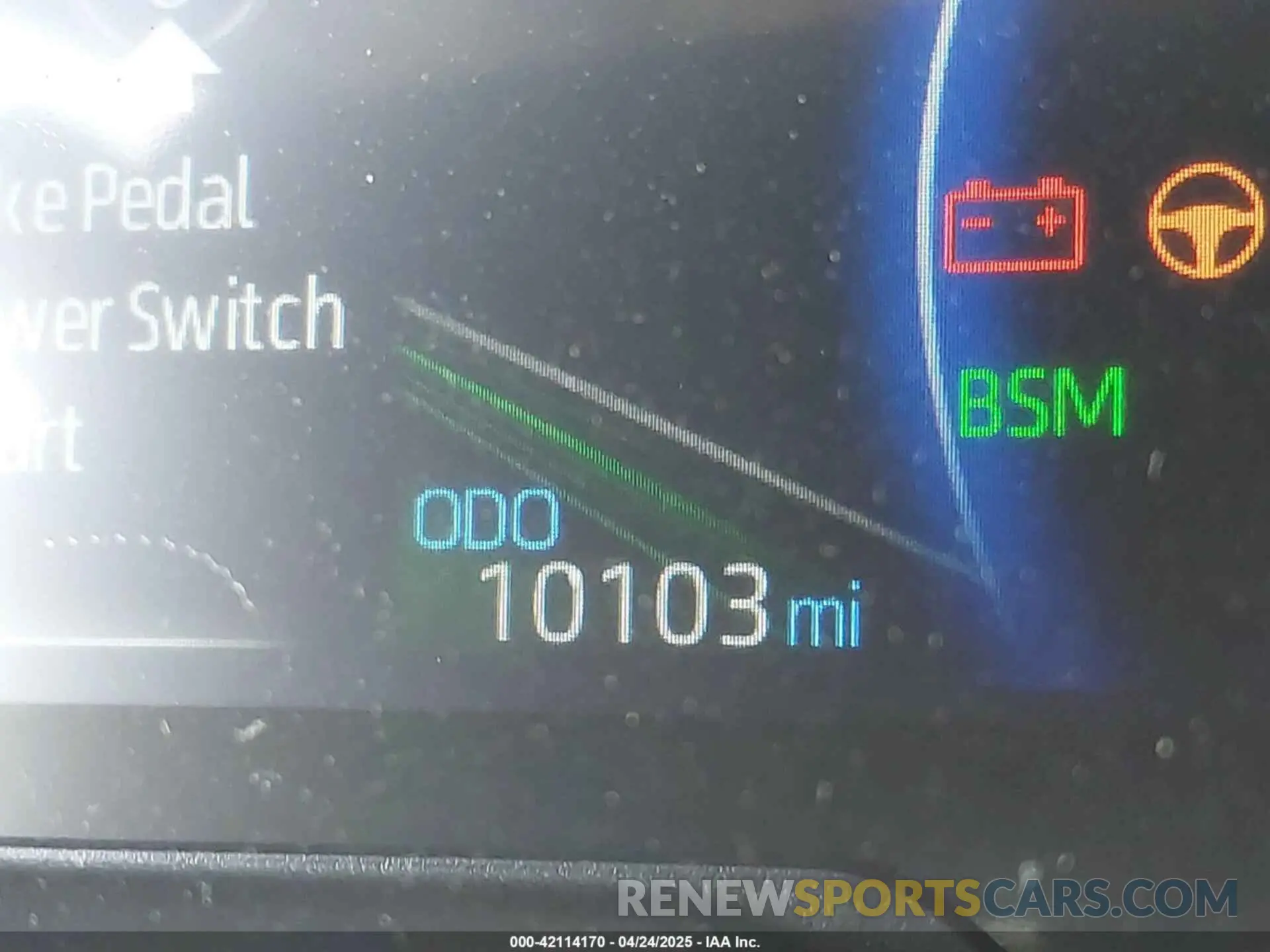 15 fotografías del automóvil dañado 2T3RWRFV7SW258365 TOYOTA RAV4 HYBRID 2025