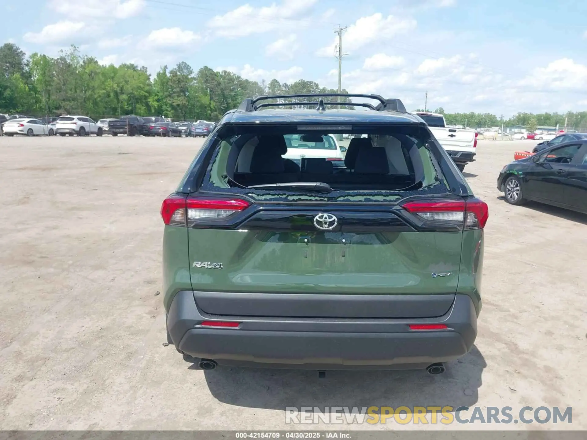 16 fotografías del automóvil dañado 2T3UWRFV1SW275883 TOYOTA RAV4 HYBRID 2025