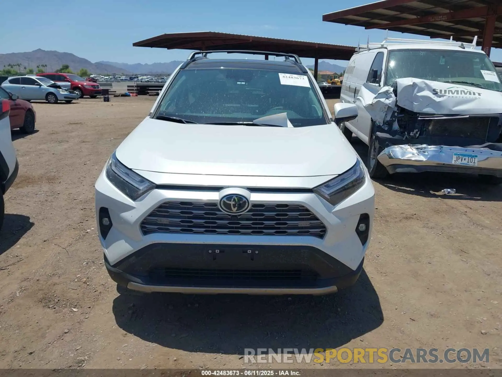 11 fotografías del automóvil dañado 4T3D6RFV6SU177139 TOYOTA RAV4 HYBRID 2025
