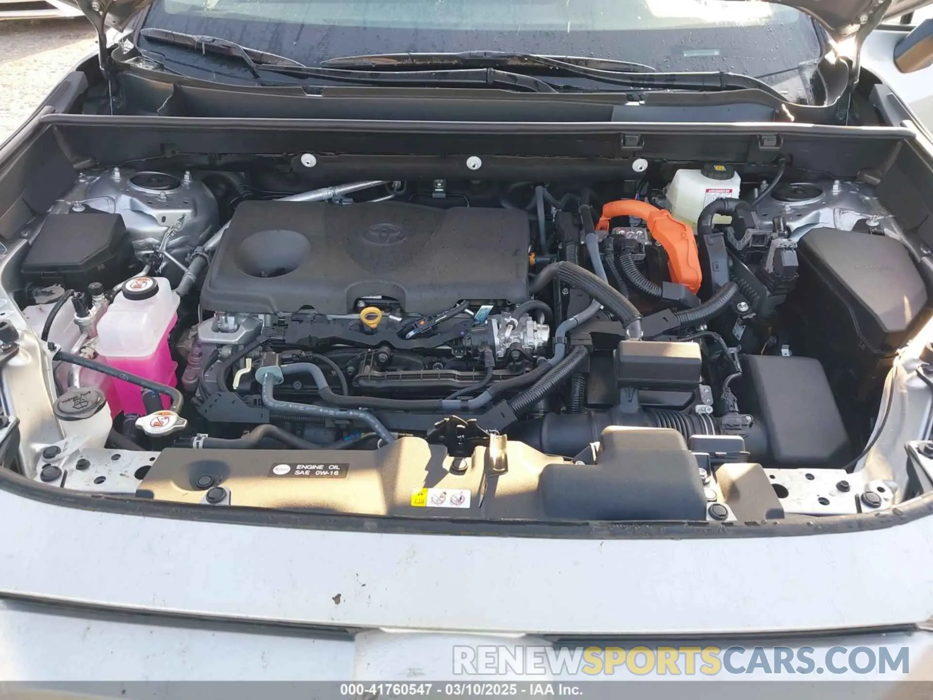 10 fotografías del automóvil dañado 4T3RWRFV9SU167226 TOYOTA RAV4 HYBRID 2025