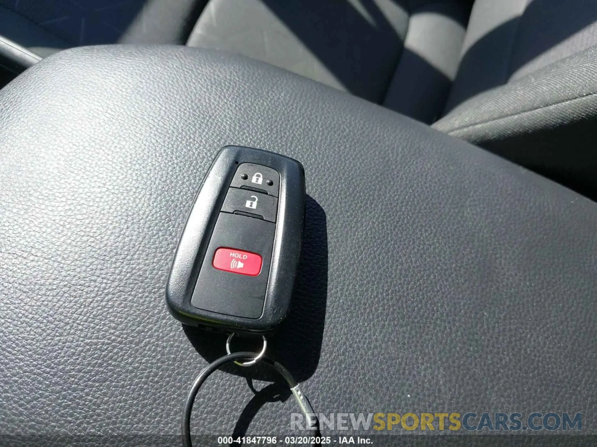11 fotografías del automóvil dañado 4T3RWRFVXSU166151 TOYOTA RAV4 HYBRID 2025