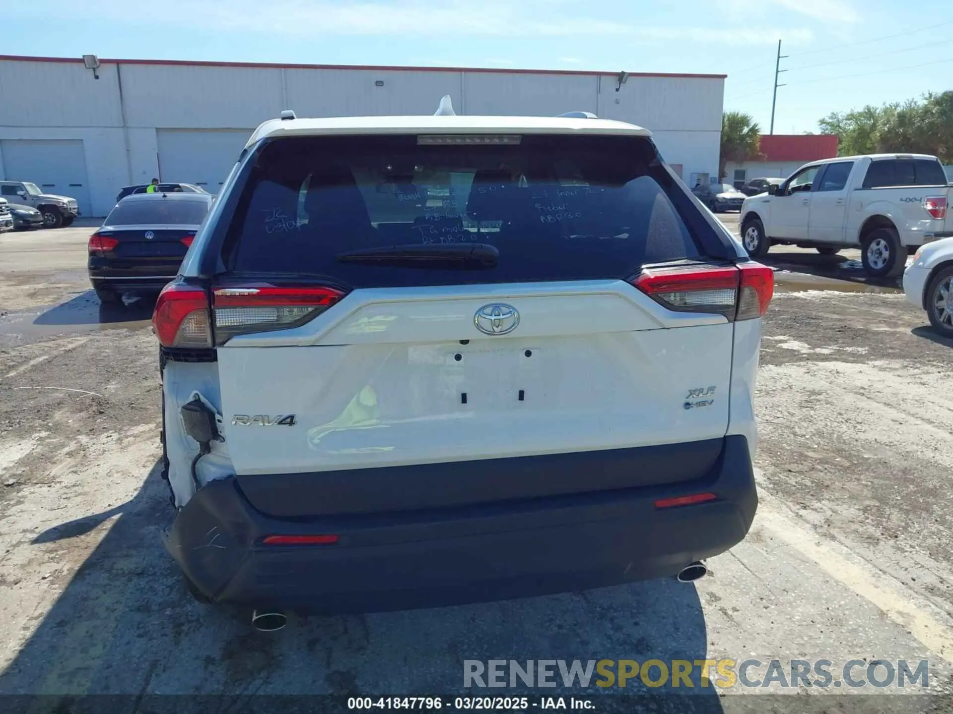 16 fotografías del automóvil dañado 4T3RWRFVXSU166151 TOYOTA RAV4 HYBRID 2025