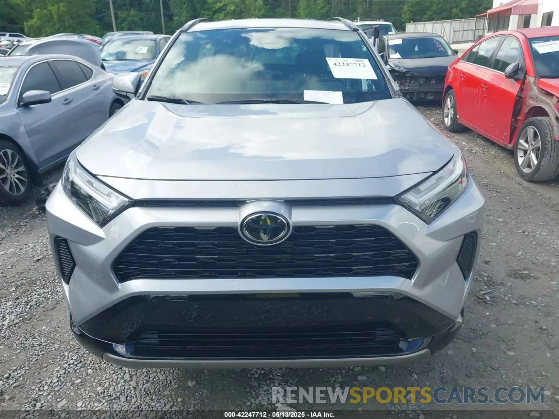 11 fotografías del automóvil dañado 4T3T6RFV5SU183462 TOYOTA RAV4 HYBRID 2025