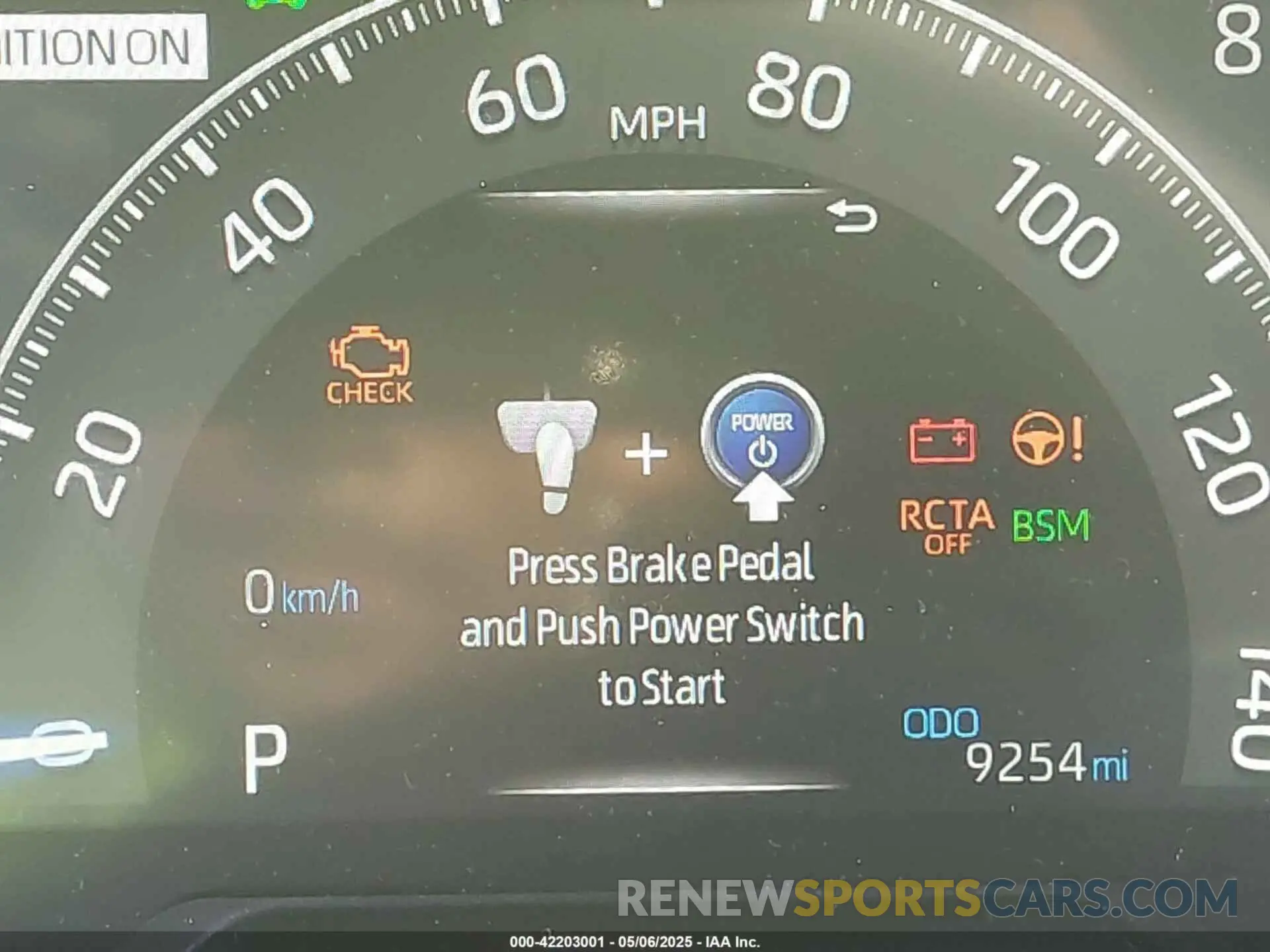 15 fotografías del automóvil dañado JTM16RFVXSJ065252 TOYOTA RAV4 HYBRID 2025