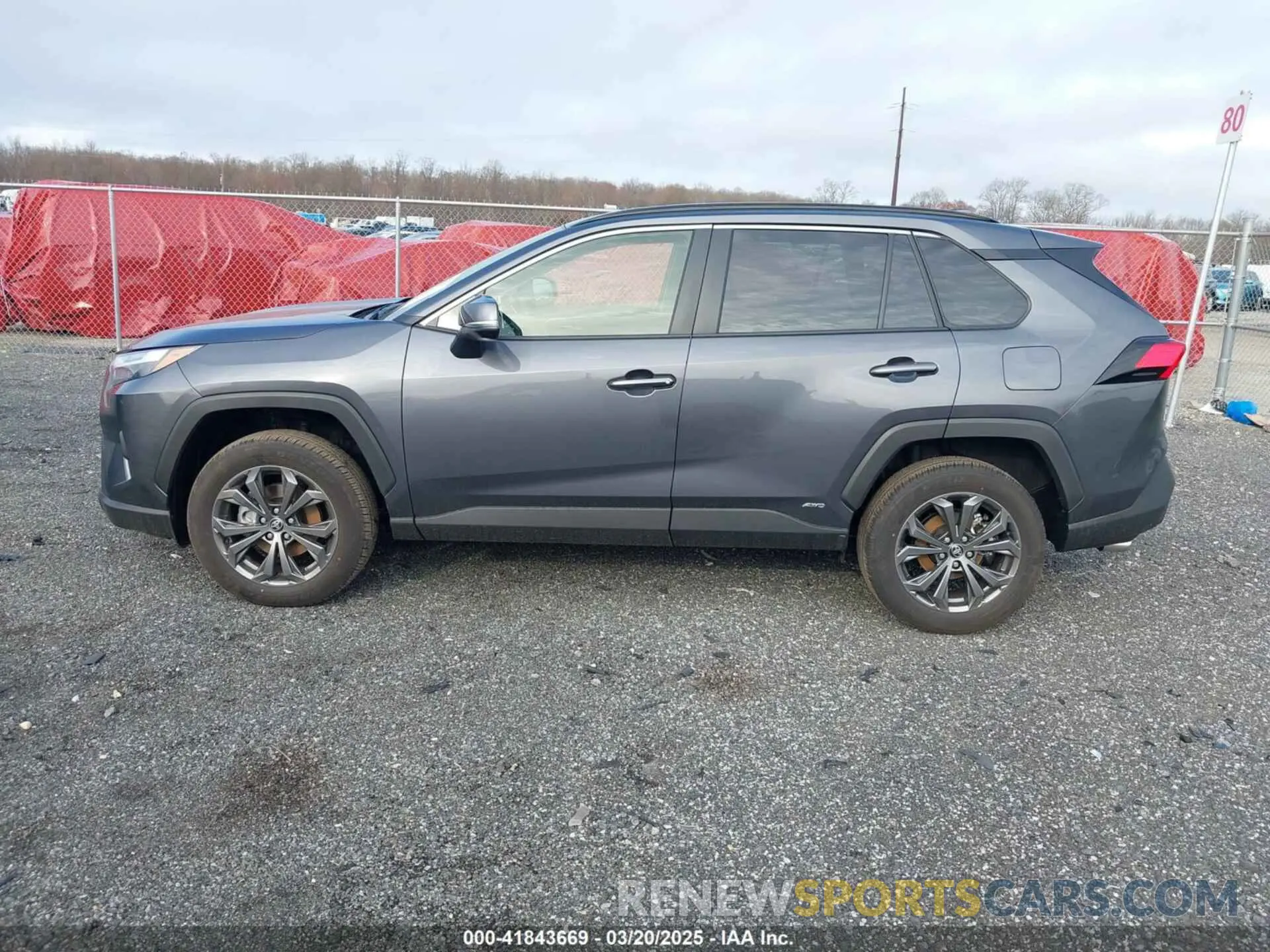 14 fotografías del automóvil dañado JTMB6RFV5SD154617 TOYOTA RAV4 HYBRID 2025