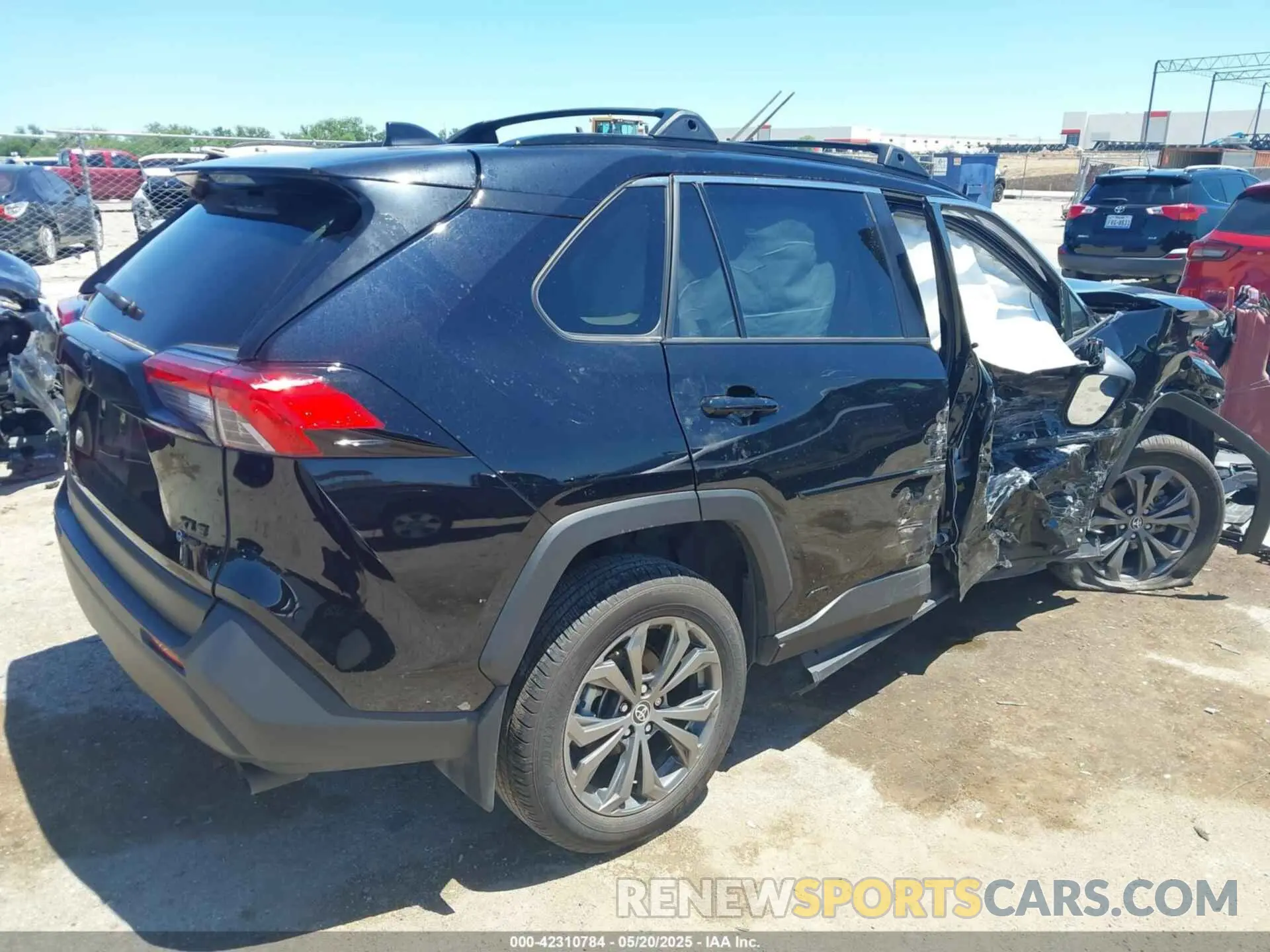 4 fotografías del automóvil dañado JTMB6RFVXSD154287 TOYOTA RAV4 HYBRID 2025