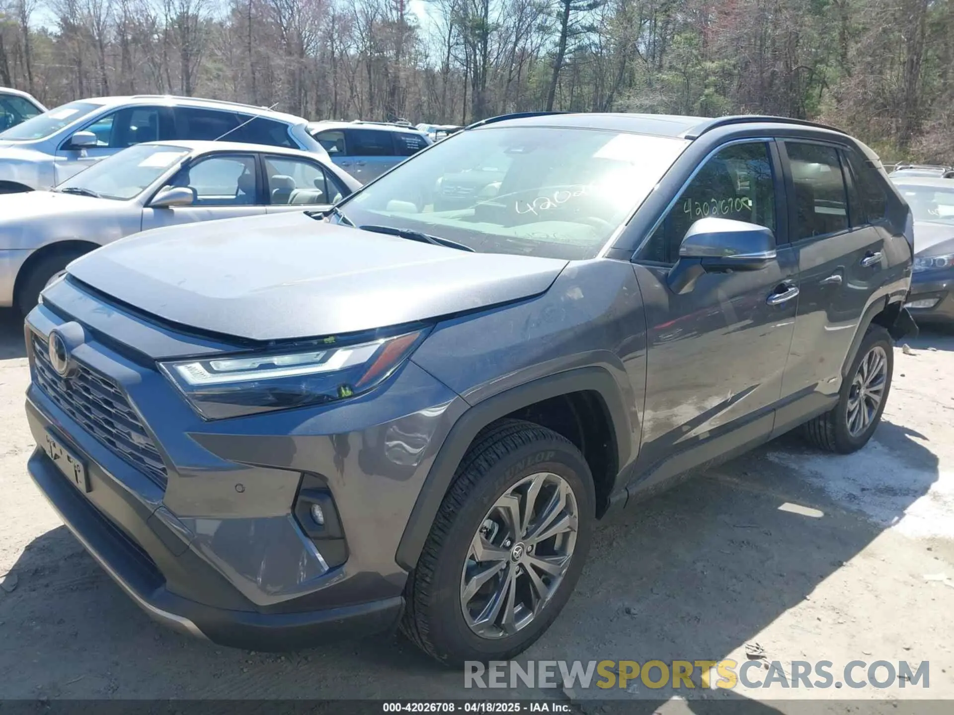 2 fotografías del automóvil dañado JTMD6RFVXSD152001 TOYOTA RAV4 HYBRID 2025