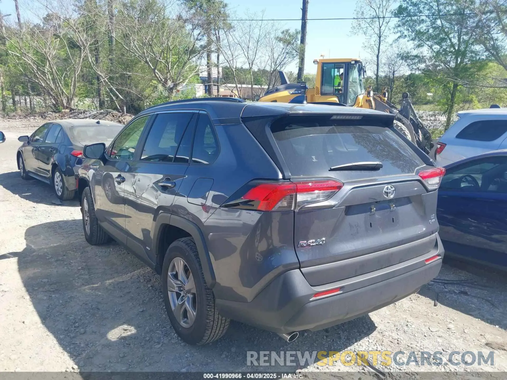 3 fotografías del automóvil dañado JTMLWRFV3SD277501 TOYOTA RAV4 HYBRID 2025