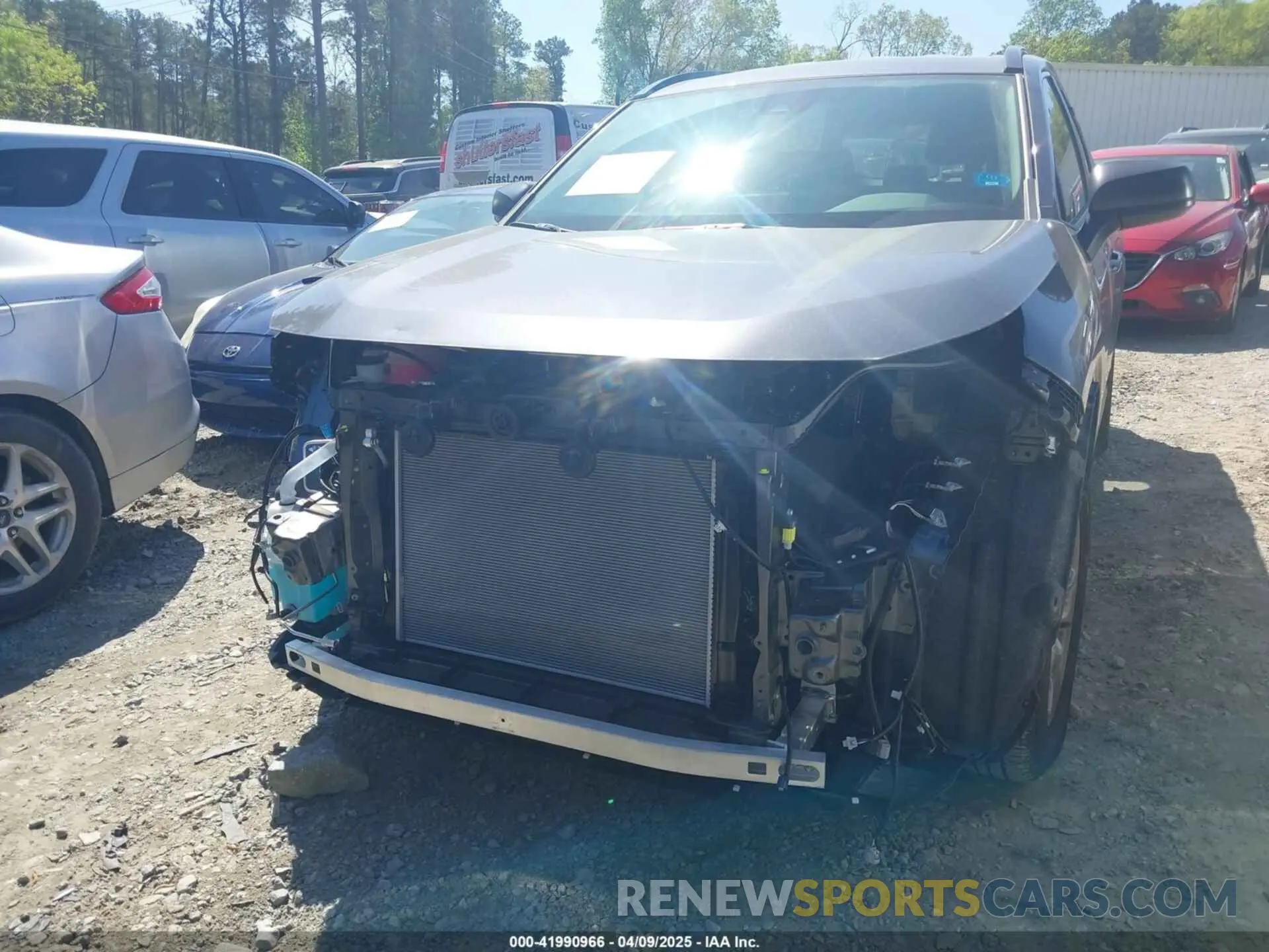 6 fotografías del automóvil dañado JTMLWRFV3SD277501 TOYOTA RAV4 HYBRID 2025