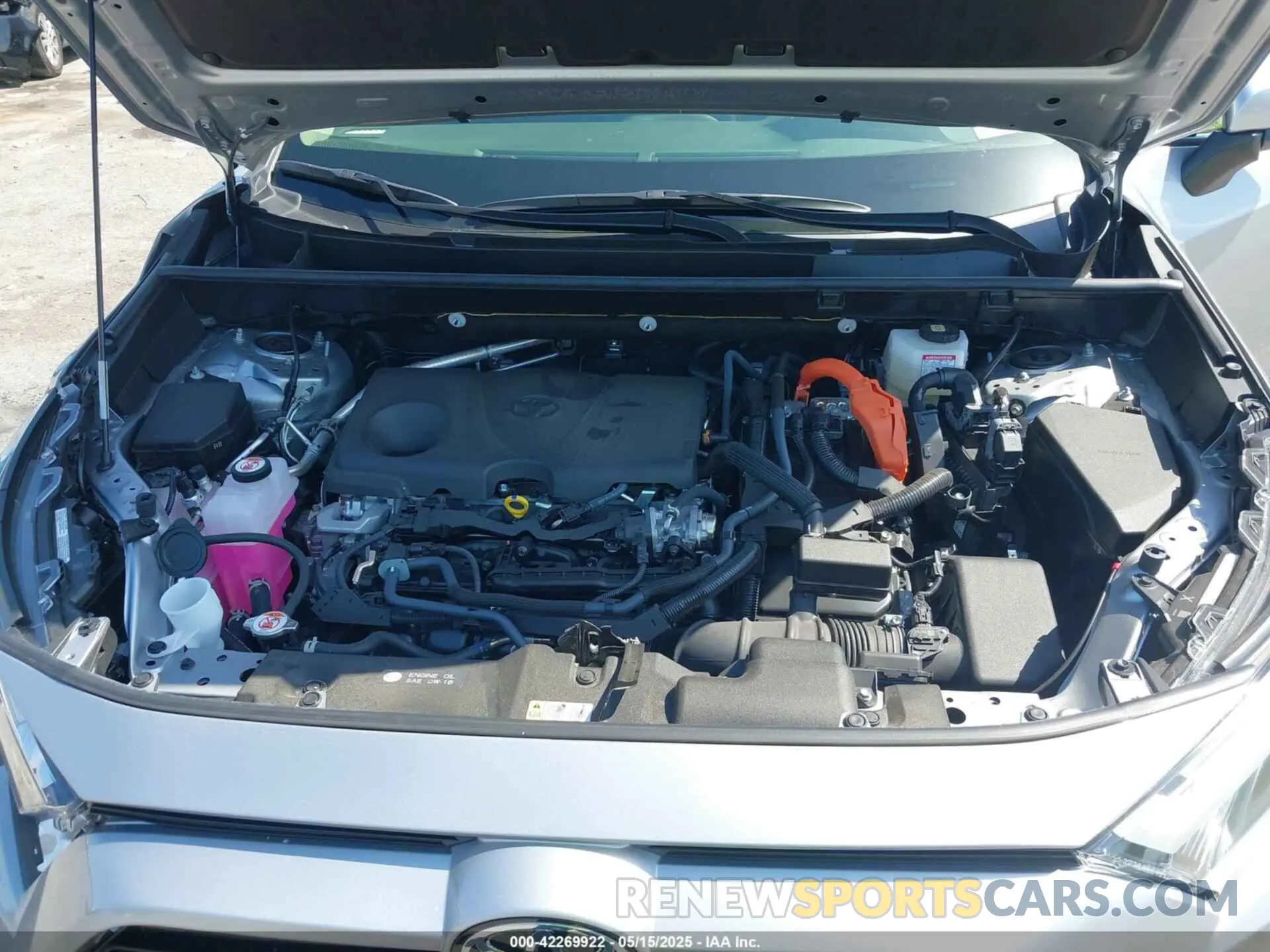 10 fotografías del automóvil dañado JTMRWRFV0SD285288 TOYOTA RAV4 HYBRID 2025