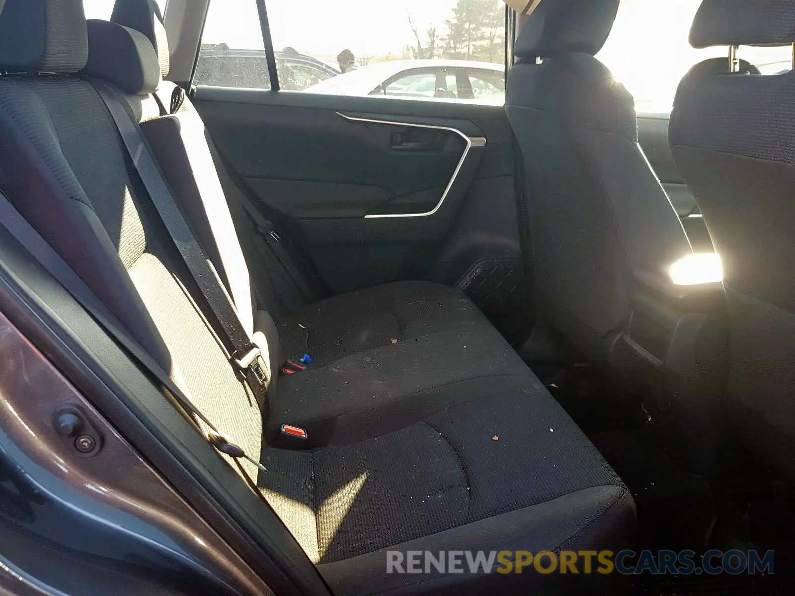 6 fotografías del automóvil dañado 2T3F1RFV3KC055346 TOYOTA RAV4 LE 2019