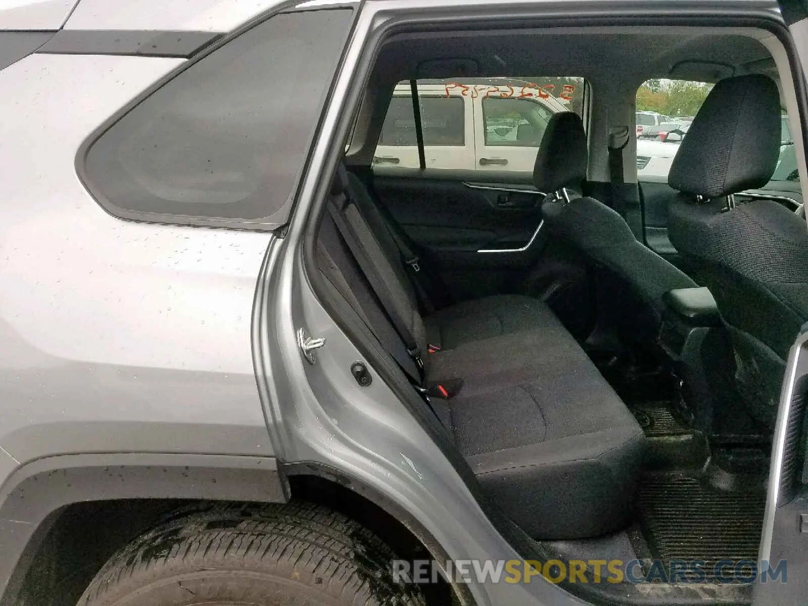 6 fotografías del automóvil dañado 2T3F1RFV6KW050589 TOYOTA RAV4 LE 2019