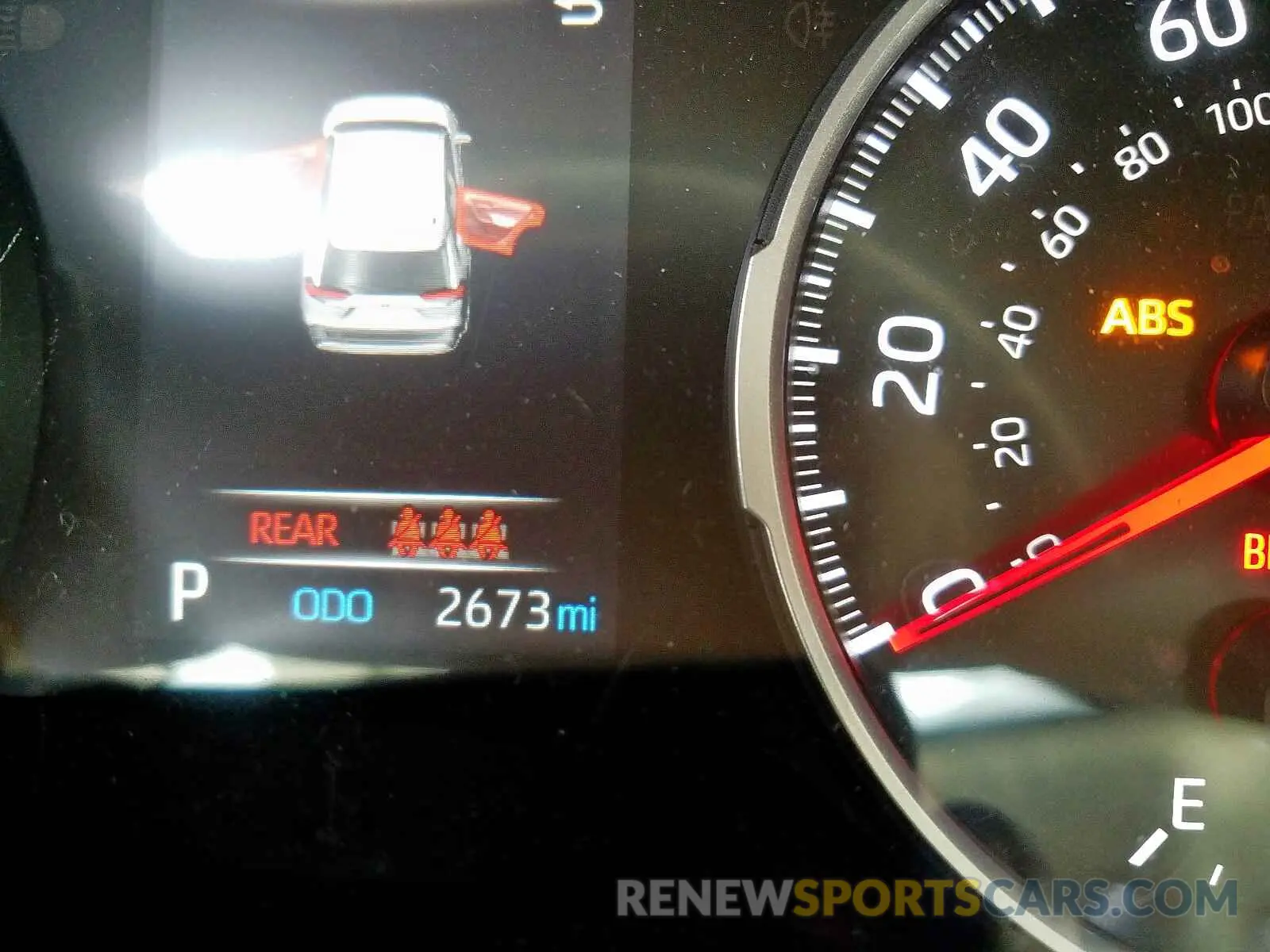 8 fotografías del automóvil dañado 2T3G1RFV0KW083866 TOYOTA RAV4 LE 2019