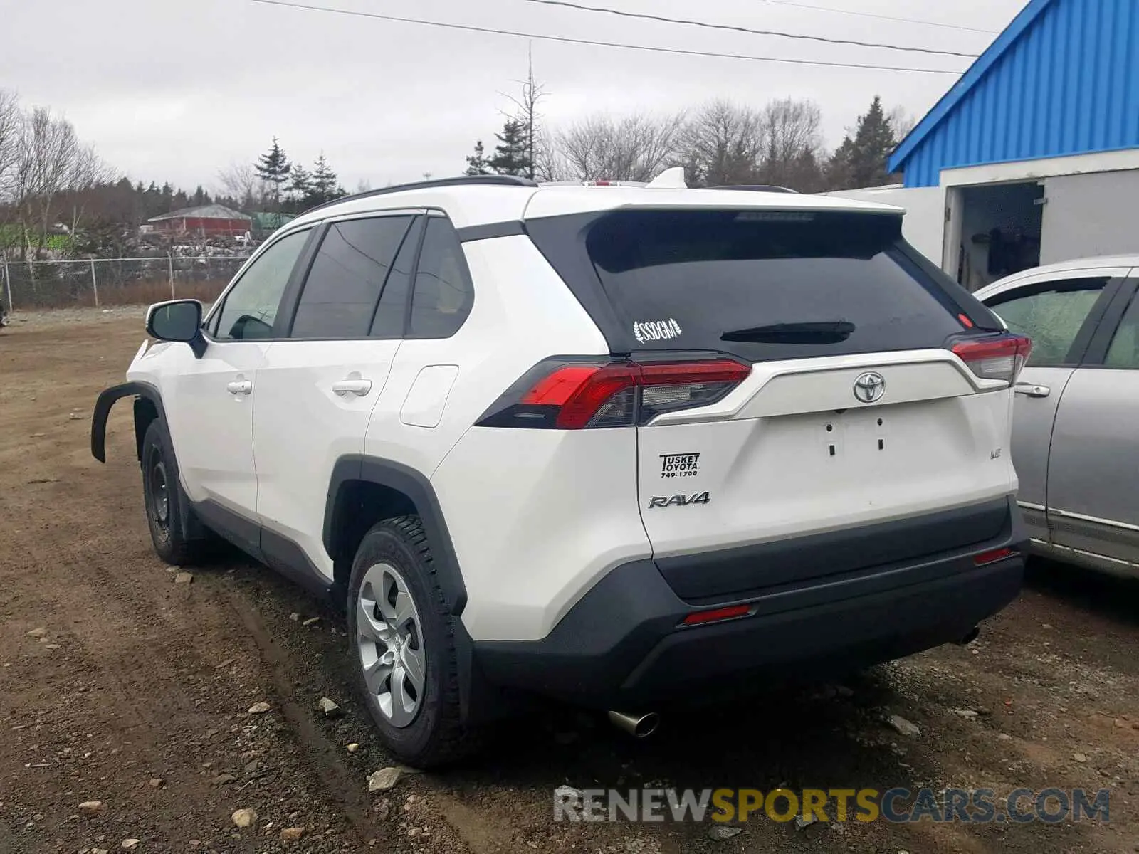 3 fotografías del automóvil dañado 2T3Z1RFV5KC004315 TOYOTA RAV4 LE 2019