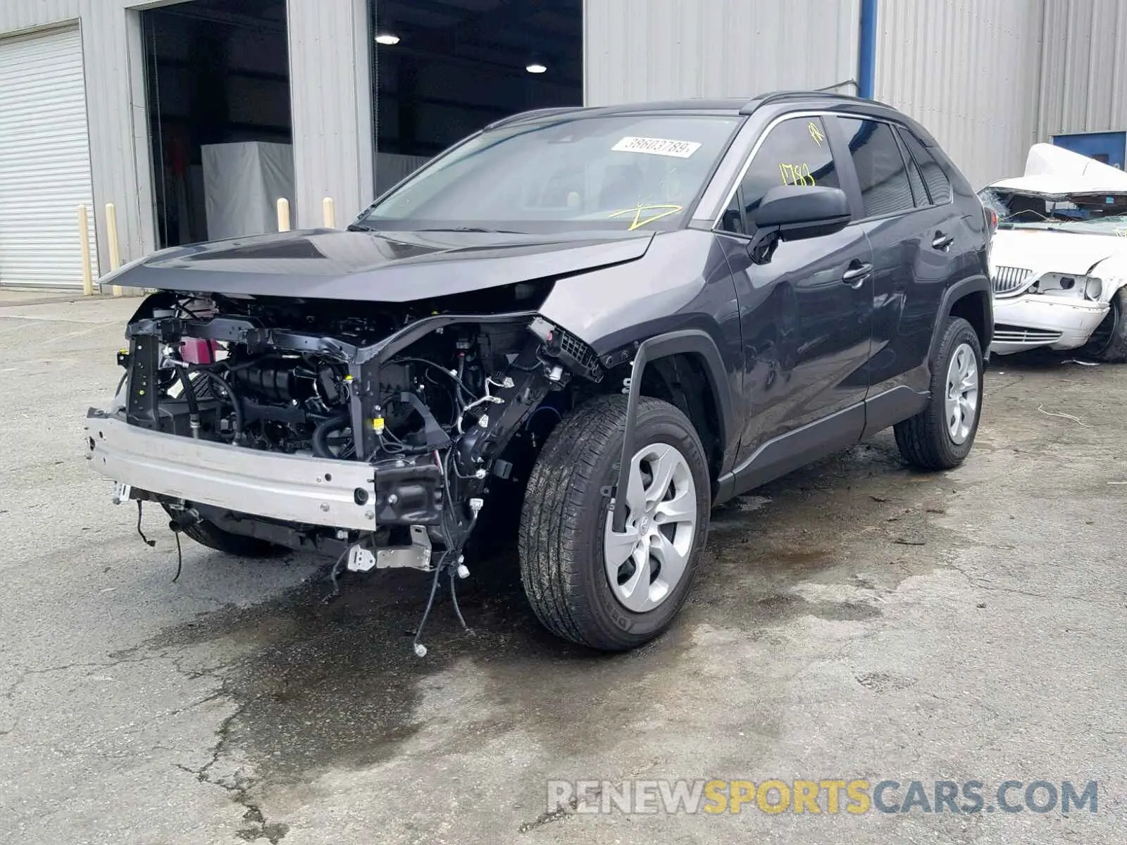 2 fotografías del automóvil dañado JTMH1RFVXKD507734 TOYOTA RAV4 LE 2019