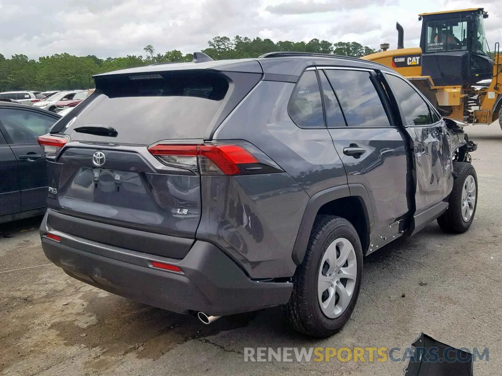 4 fotografías del automóvil dañado JTMH1RFVXKD507734 TOYOTA RAV4 LE 2019