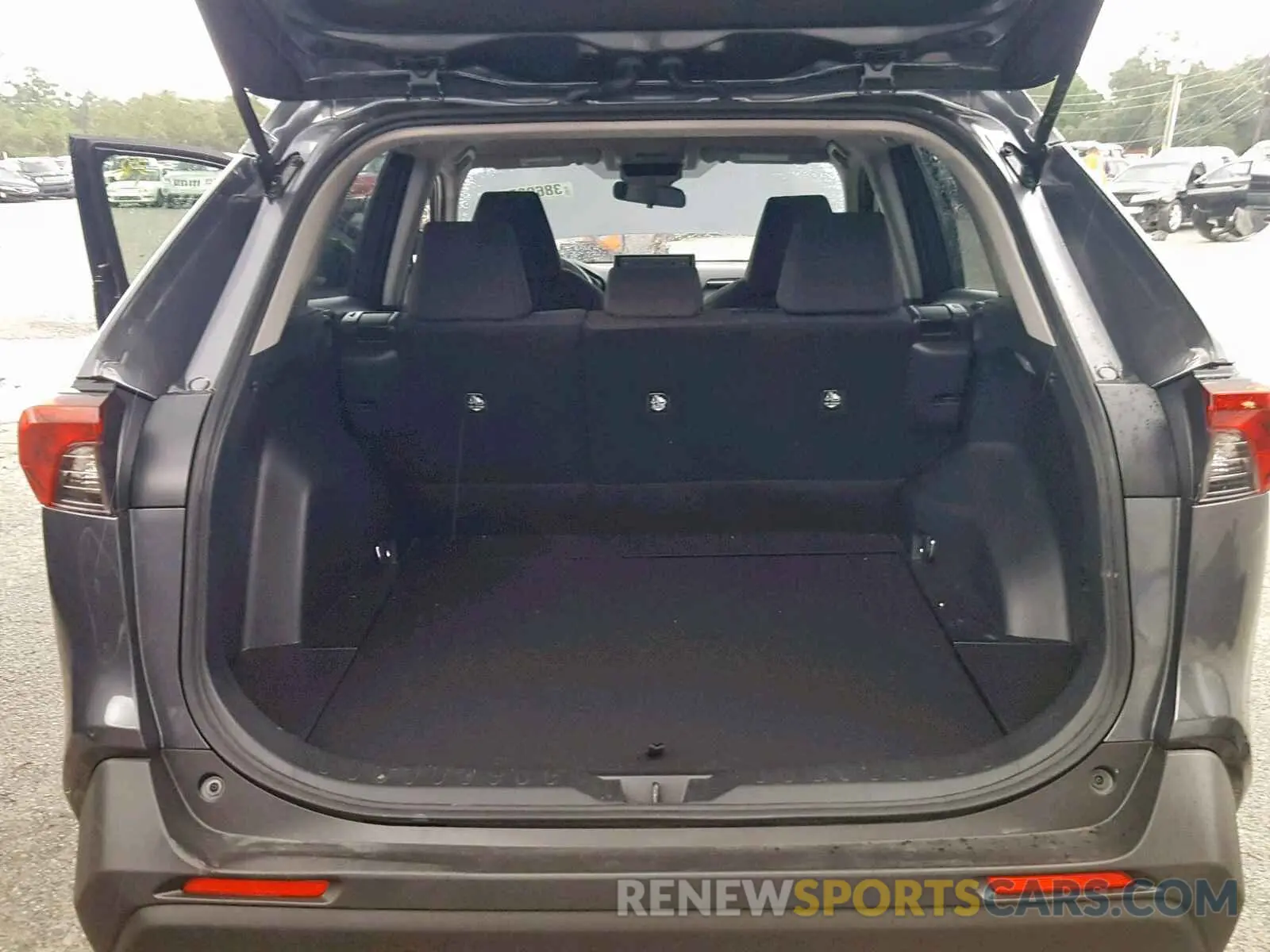 9 fotografías del automóvil dañado JTMH1RFVXKD507734 TOYOTA RAV4 LE 2019