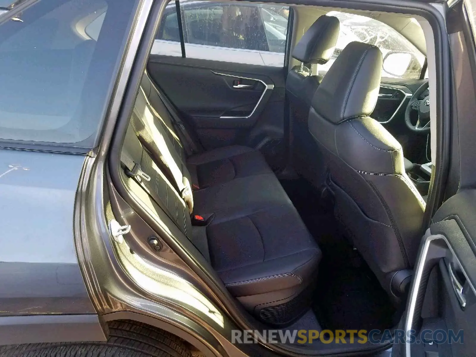 6 fotografías del automóvil dañado JTMDWRFV4KD505560 TOYOTA RAV4 LIMIT 2019