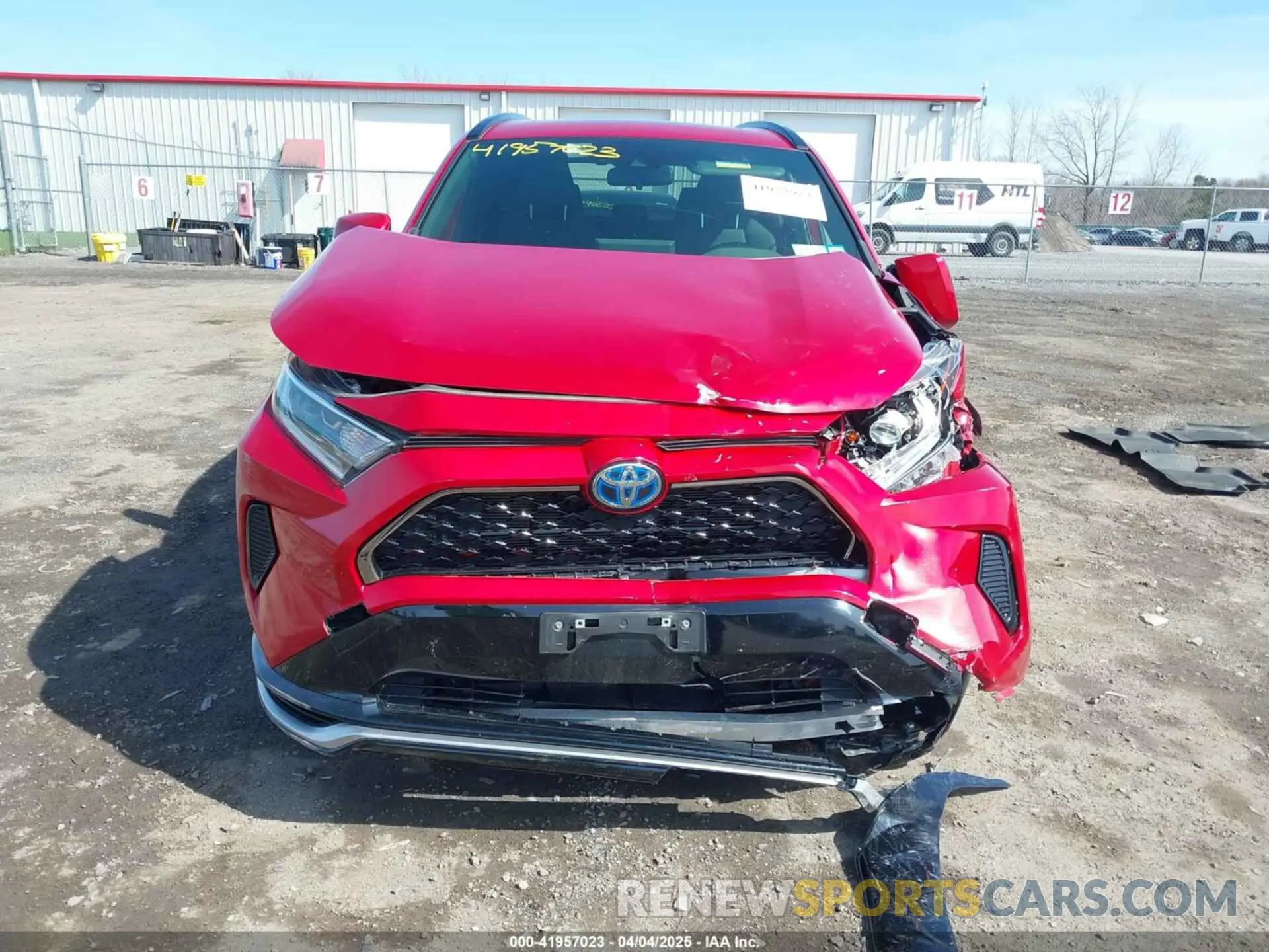 12 fotografías del automóvil dañado JTMAB3FV2MD059200 TOYOTA RAV4 PRIME 2021