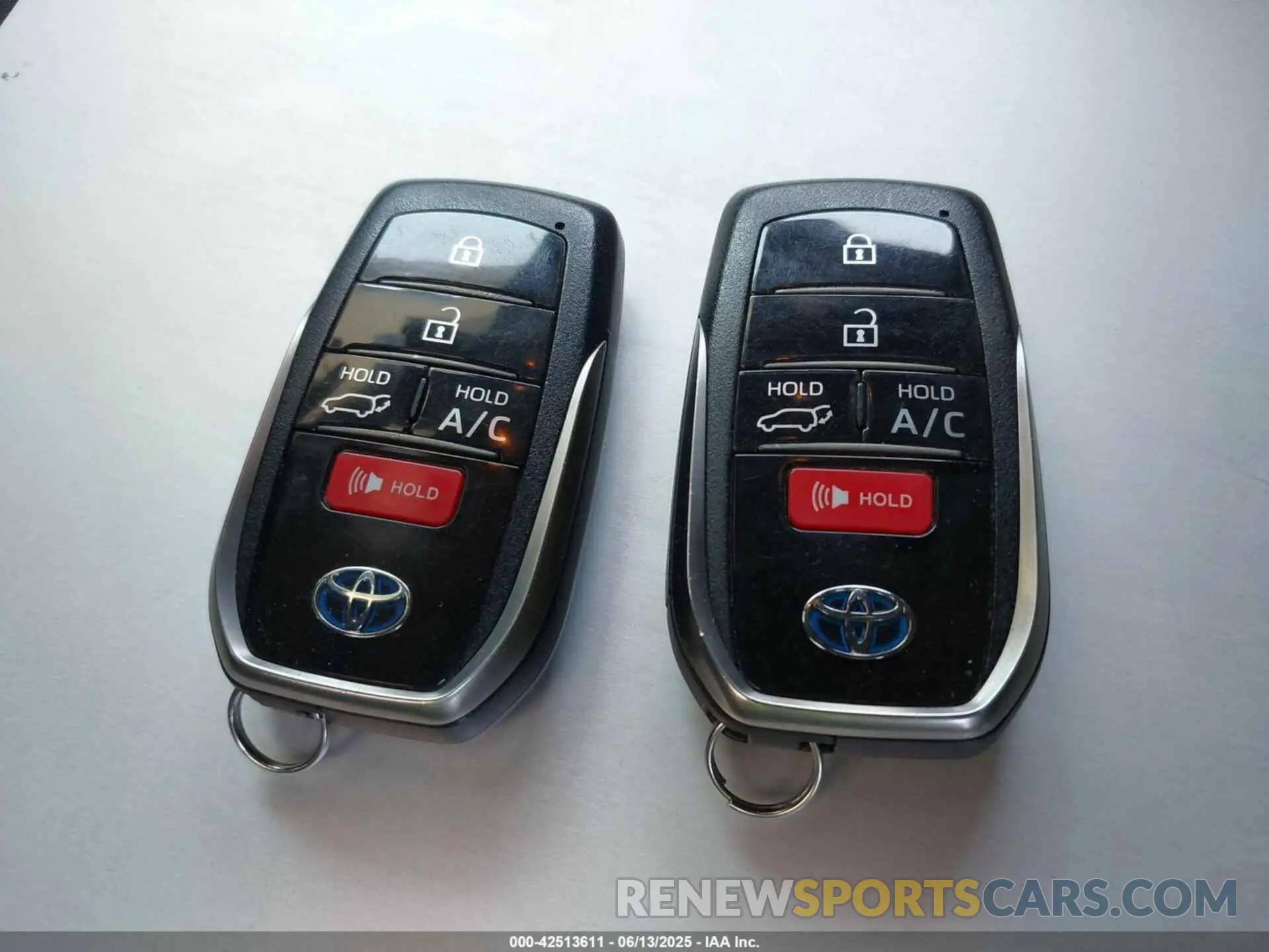 11 fotografías del automóvil dañado JTMAB3FV4MD048537 TOYOTA RAV4 PRIME 2021