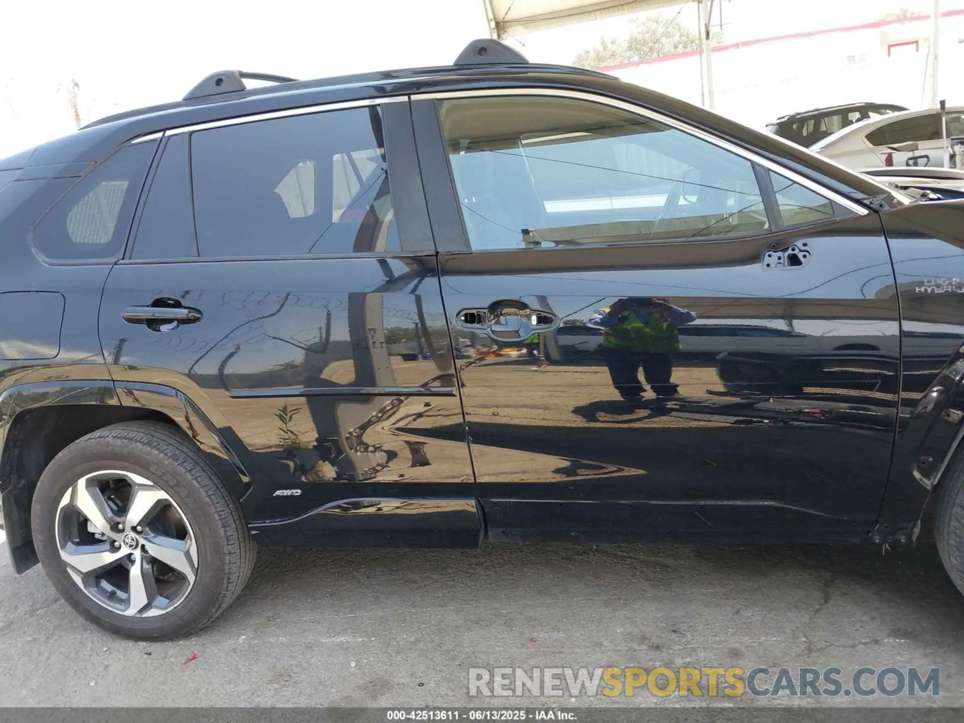 14 fotografías del automóvil dañado JTMAB3FV4MD048537 TOYOTA RAV4 PRIME 2021