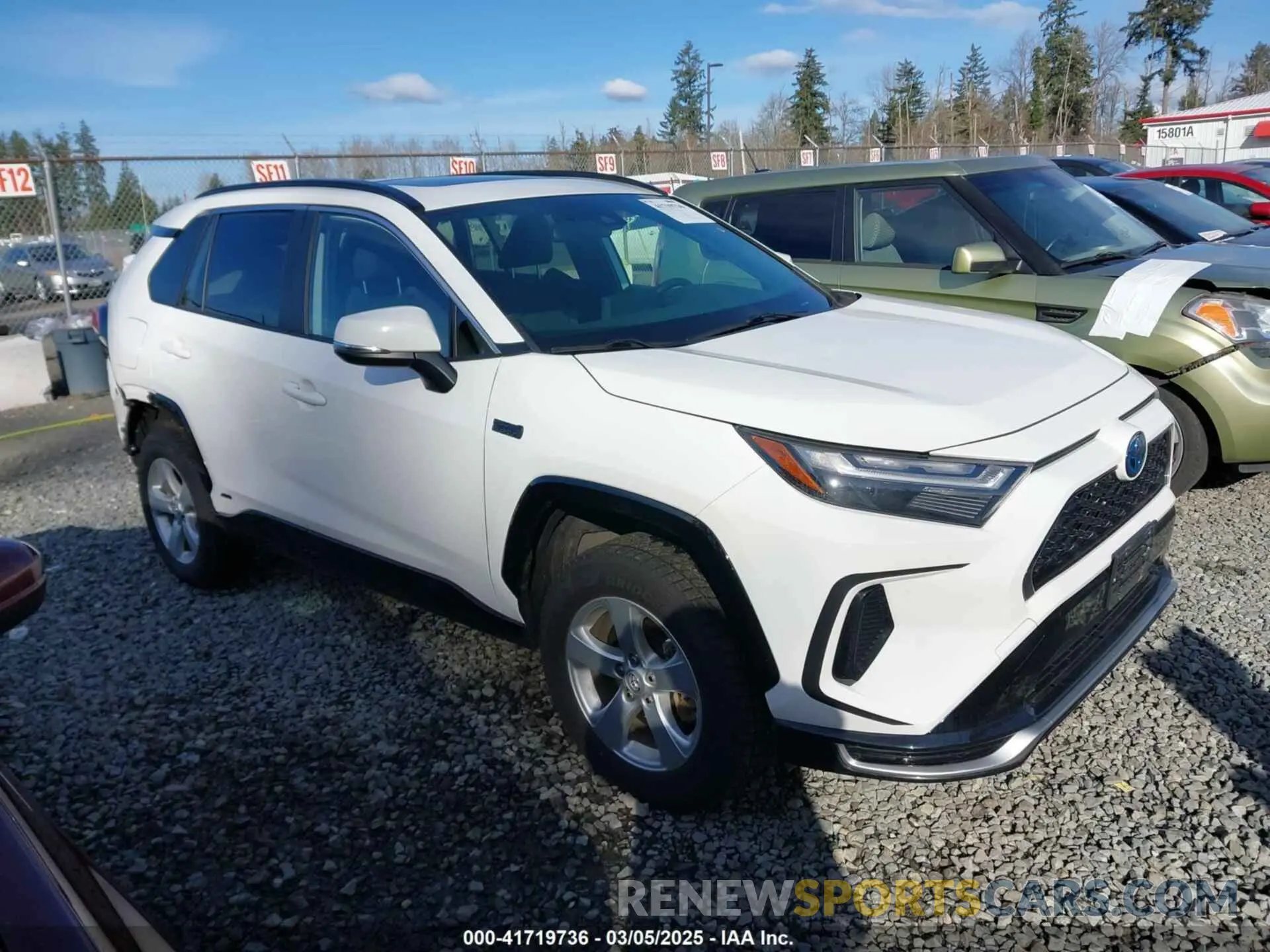14 fotografías del automóvil dañado JTMAB3FV6ND105659 TOYOTA RAV4 PRIME 2022