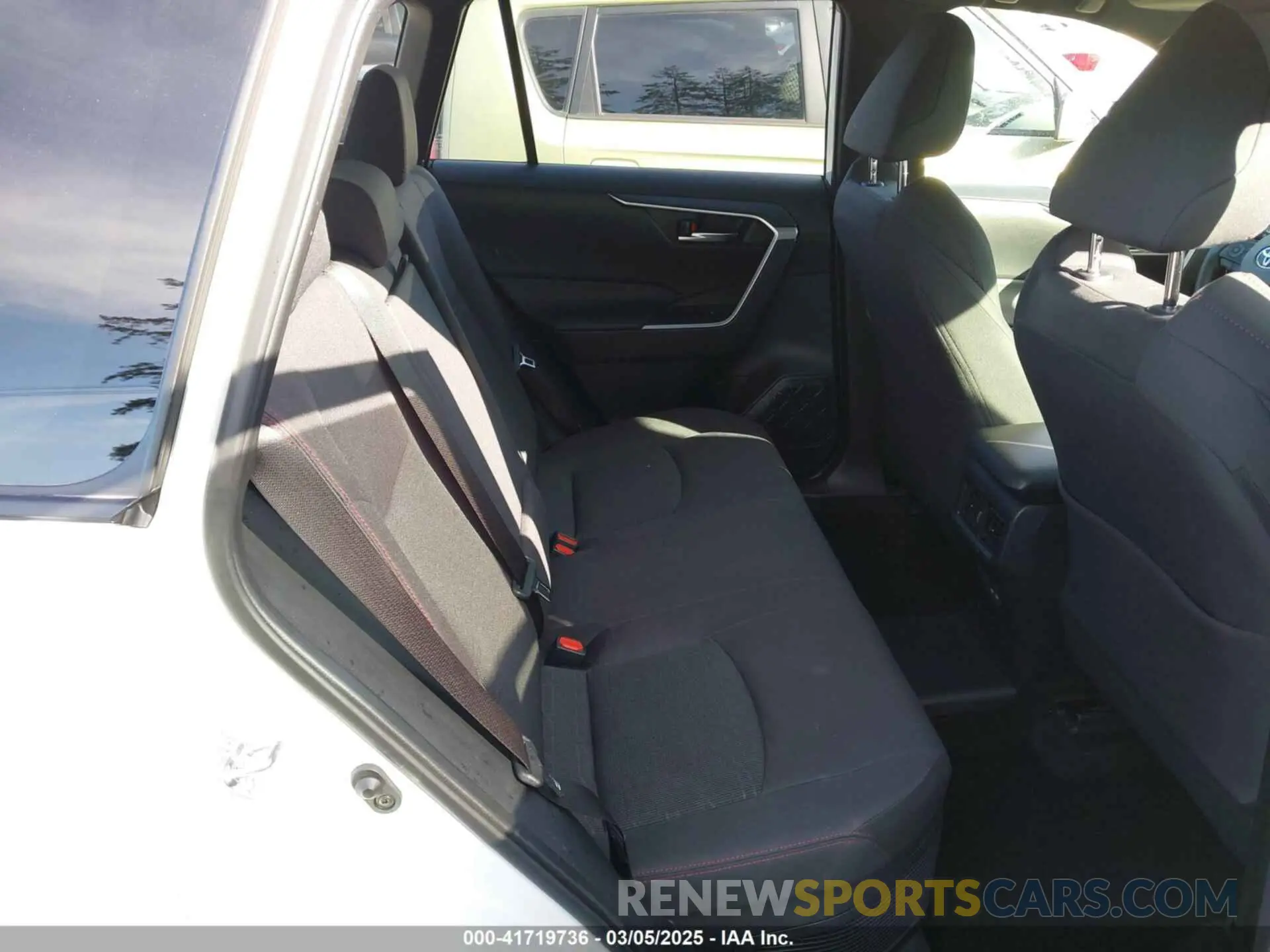 8 fotografías del automóvil dañado JTMAB3FV6ND105659 TOYOTA RAV4 PRIME 2022