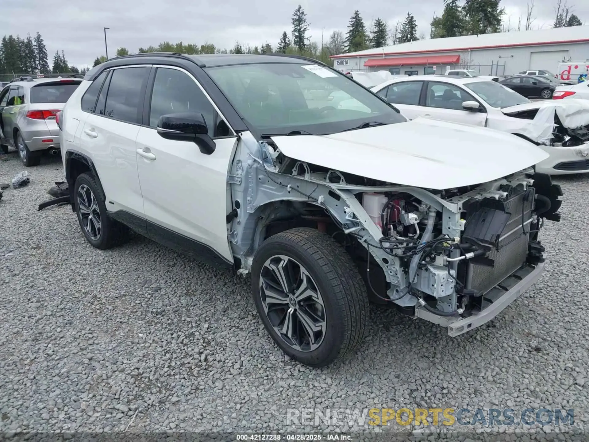 1 fotografías del automóvil dañado JTMEB3FV1ND100256 TOYOTA RAV4 PRIME 2022