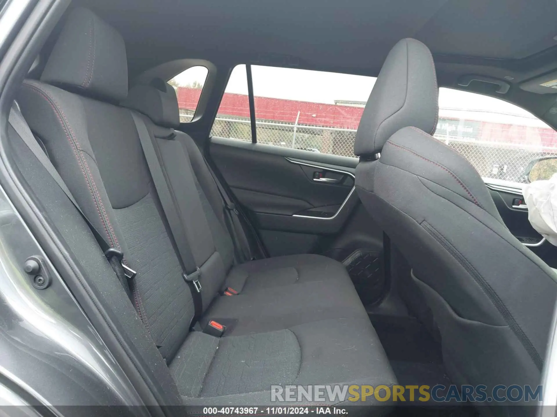 8 fotografías del automóvil dañado JTMAB3FV3PD158080 TOYOTA RAV4 PRIME 2023