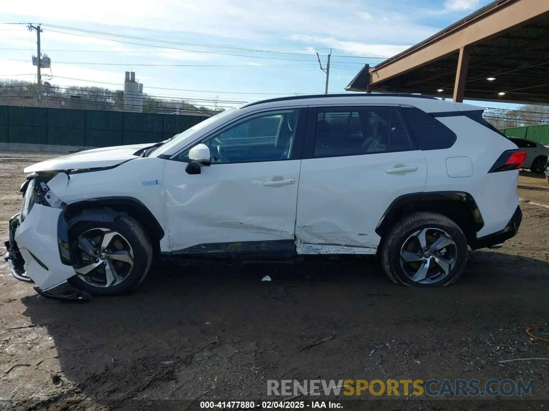14 fotografías del automóvil dañado JTMAB3FV5PD129647 TOYOTA RAV4 PRIME 2023