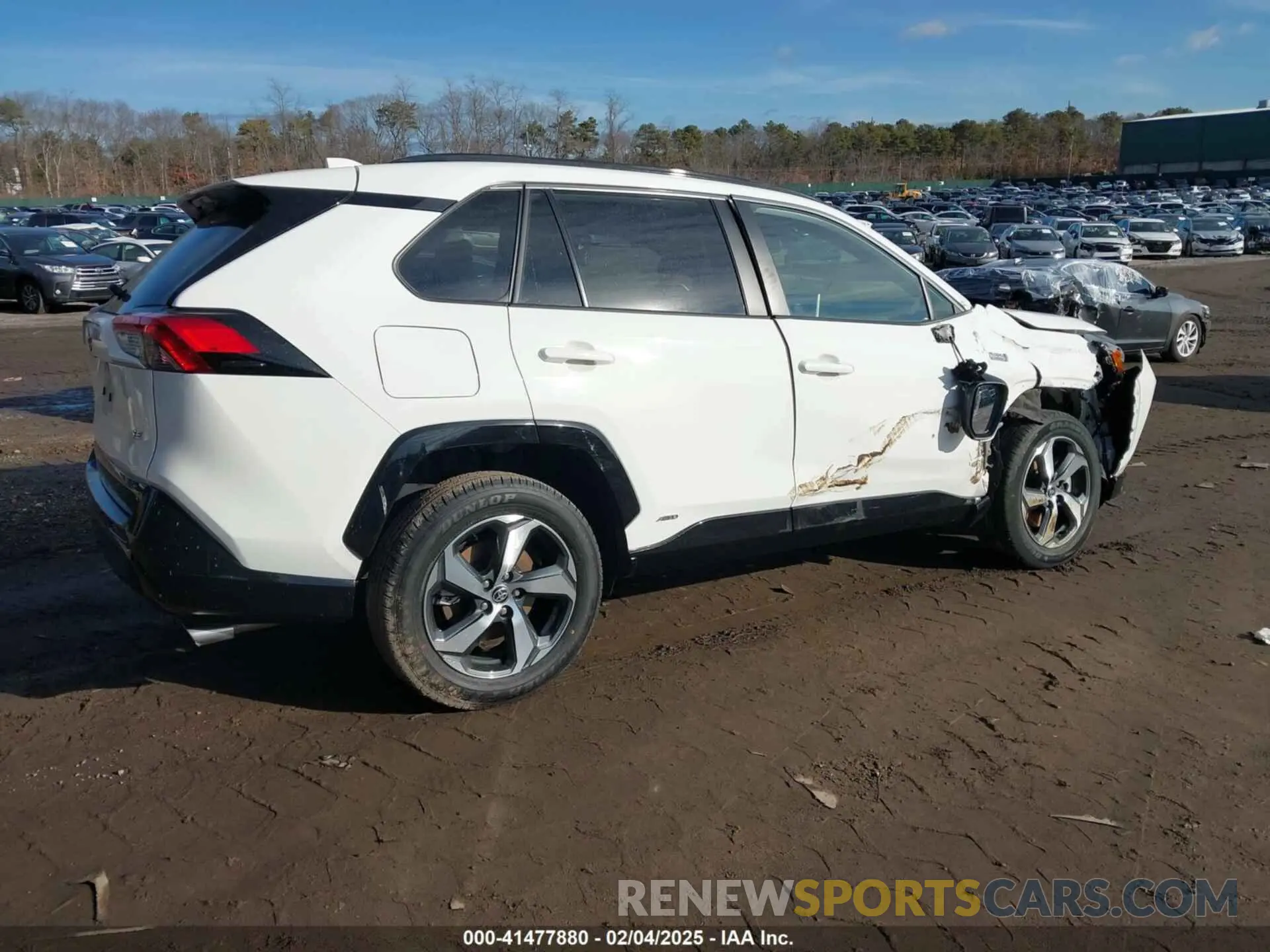 4 fotografías del automóvil dañado JTMAB3FV5PD129647 TOYOTA RAV4 PRIME 2023