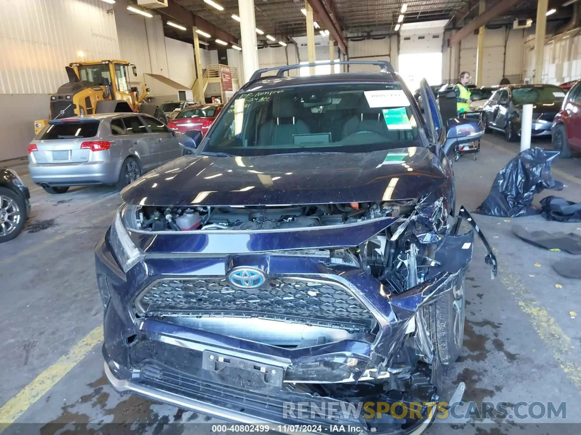 12 fotografías del automóvil dañado JTMAB3FV7PD116558 TOYOTA RAV4 PRIME 2023