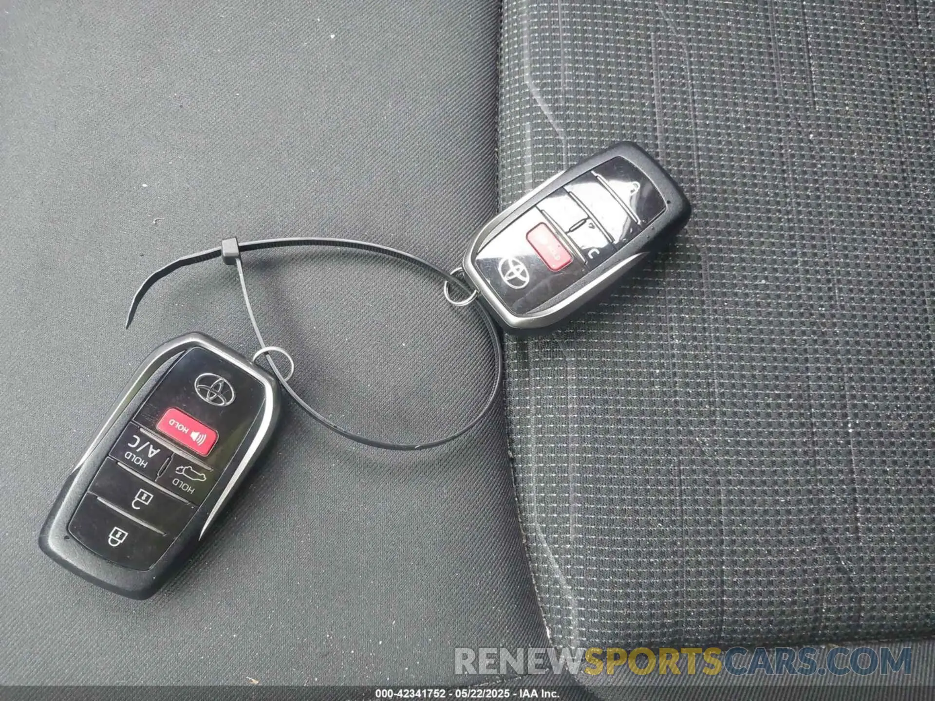 11 fotografías del automóvil dañado JTMAB3FV7PD116785 TOYOTA RAV4 PRIME 2023