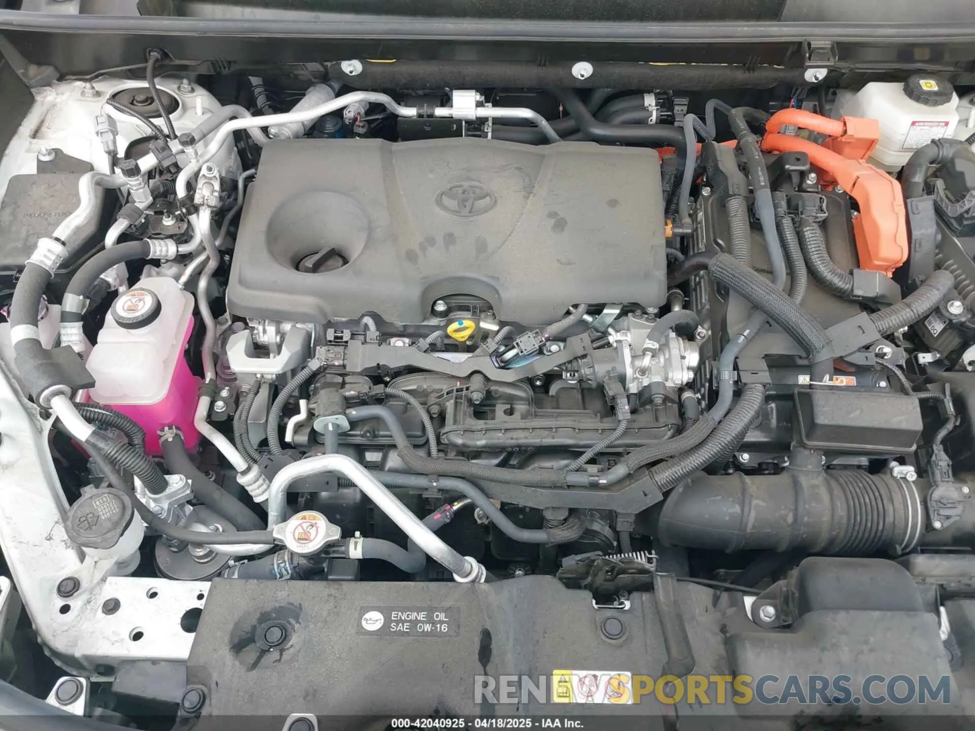 10 fotografías del automóvil dañado JTMAB3FV8PD146118 TOYOTA RAV4 PRIME 2023