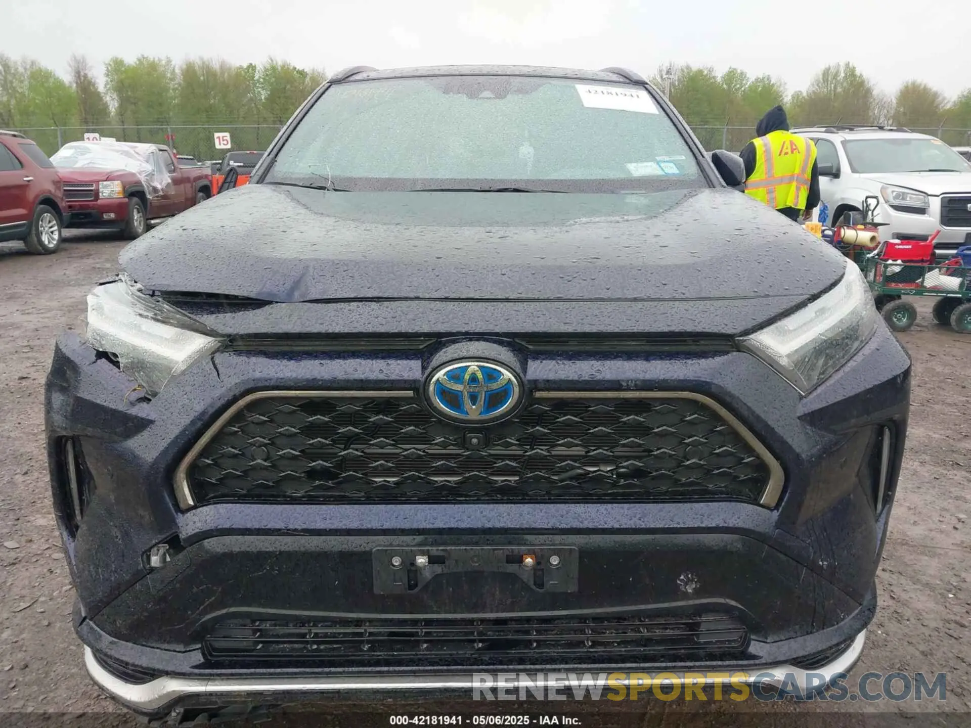 12 fotografías del automóvil dañado JTMFB3FV7PD155995 TOYOTA RAV4 PRIME 2023